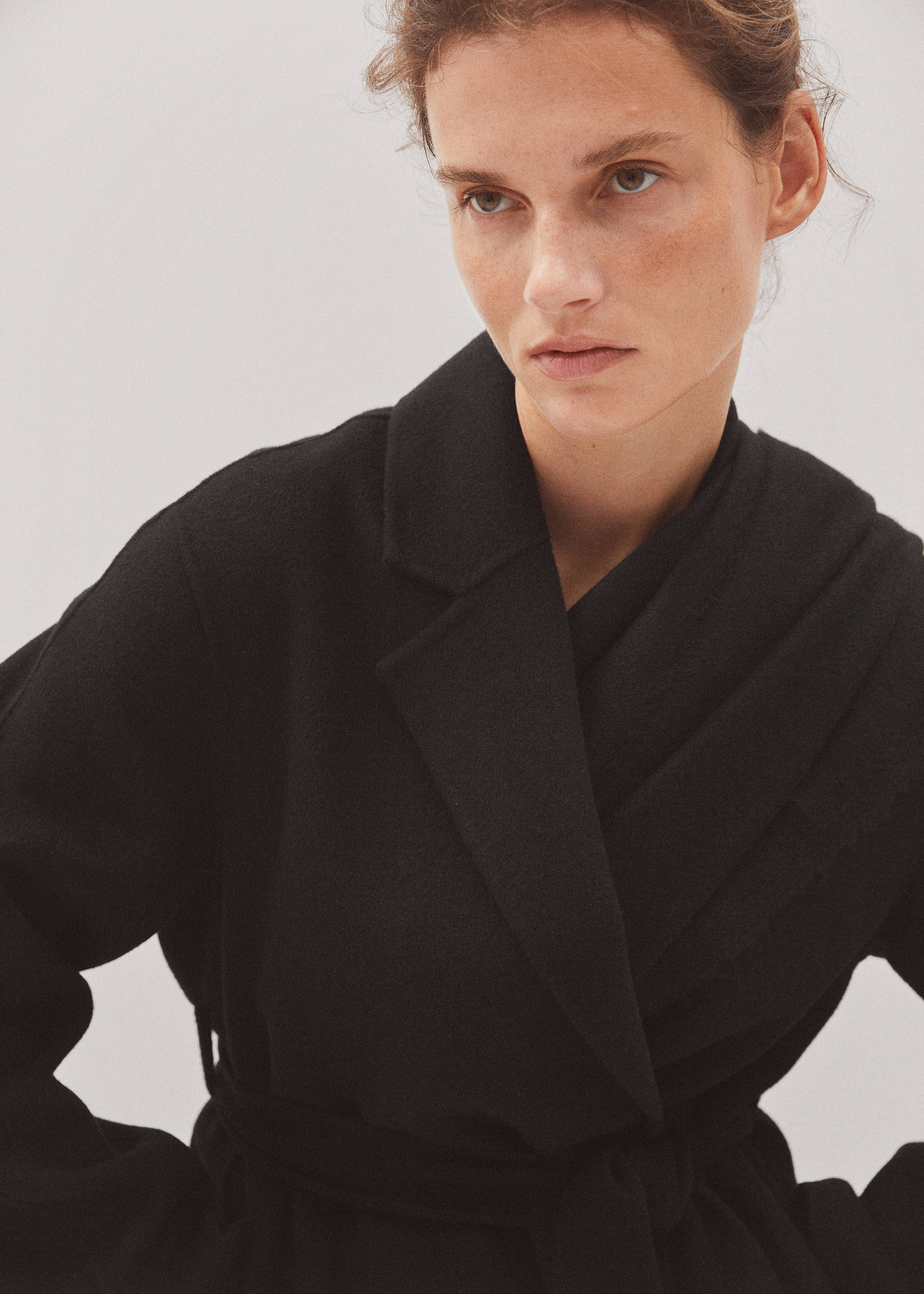 معطف بحزام مصنوع يدويًا - تفاصيل المنتج 9