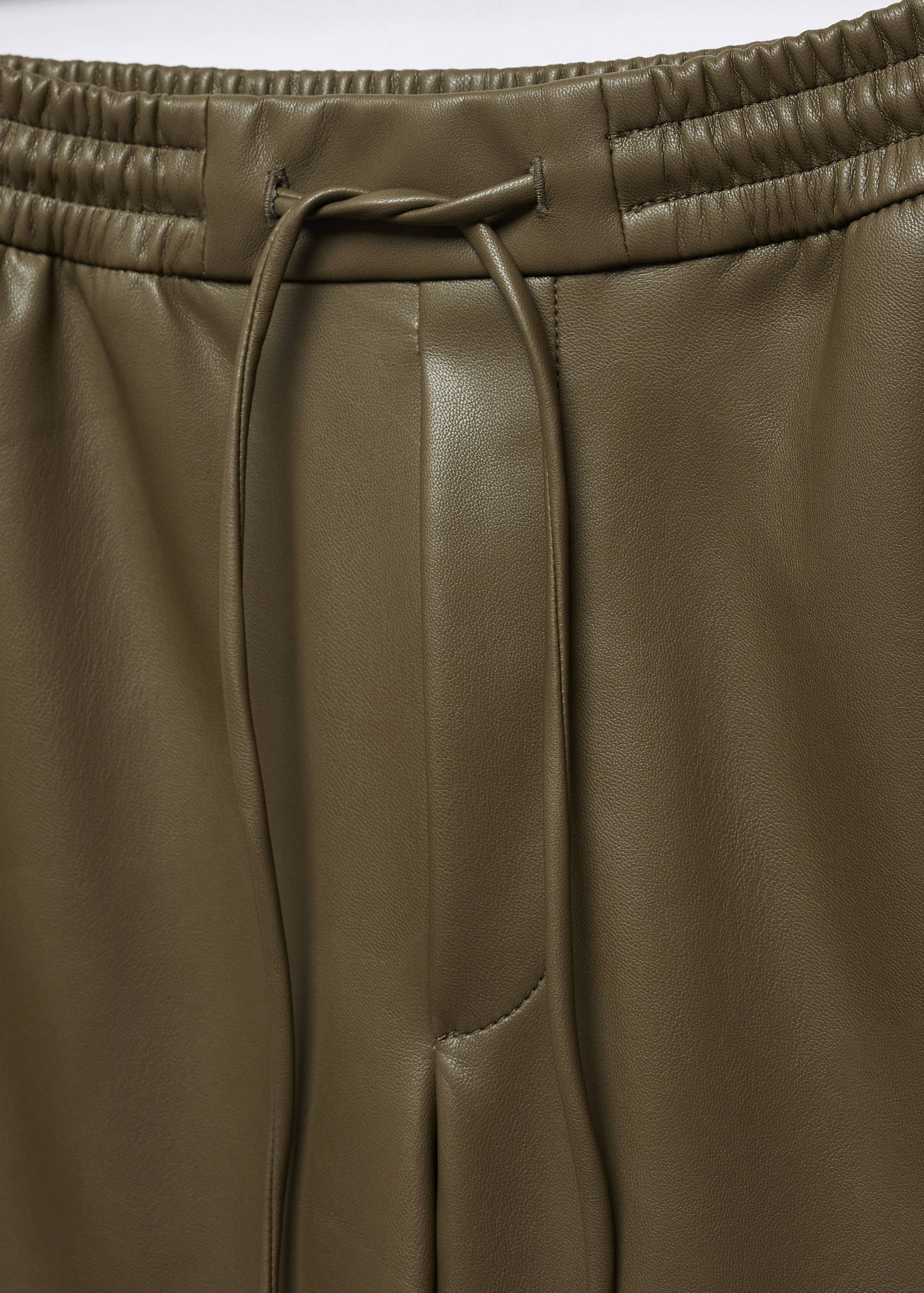 Faux-leather trousers with elastic waist - Details of the article 8