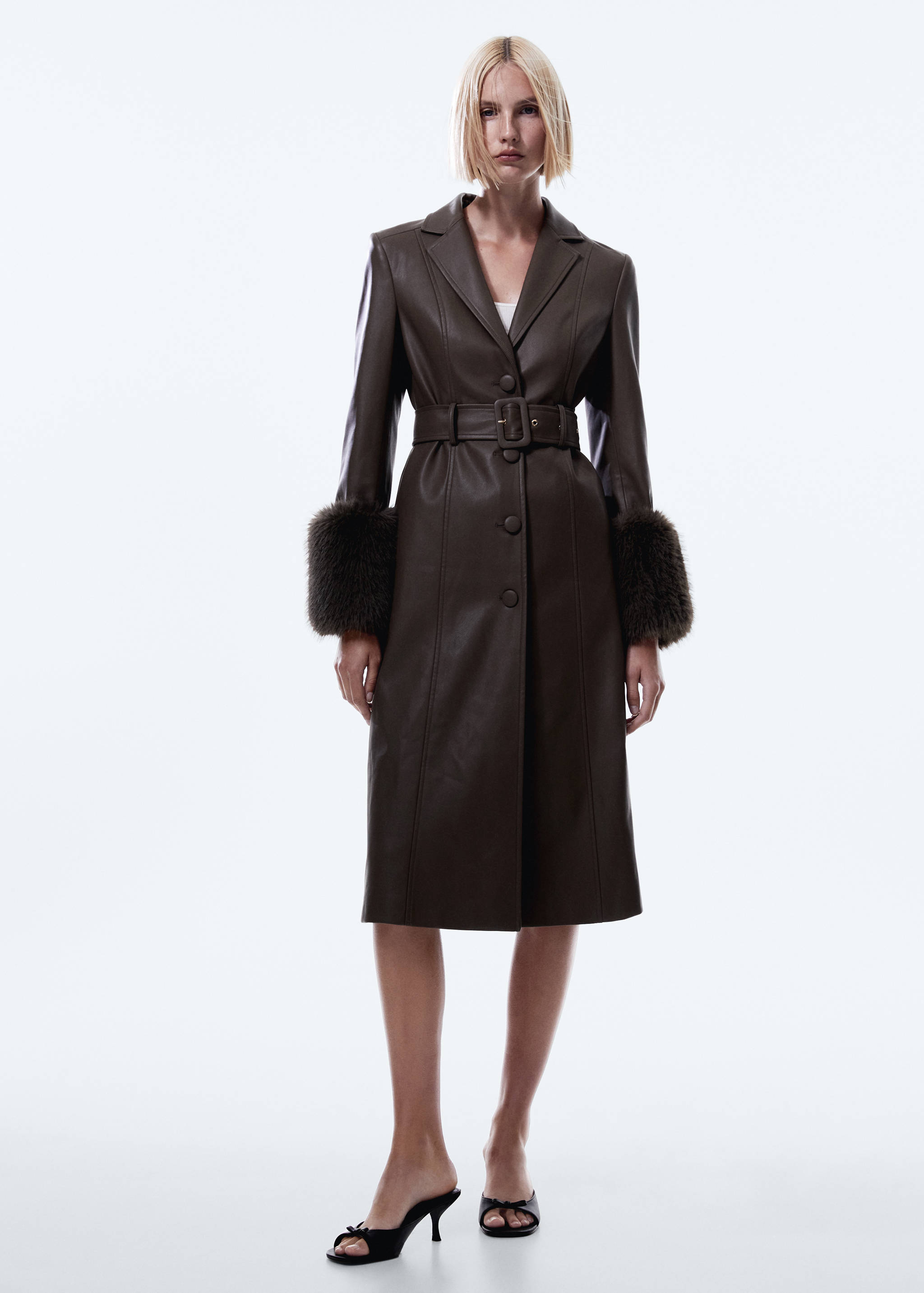 Sandales cuir nœud - Plan général