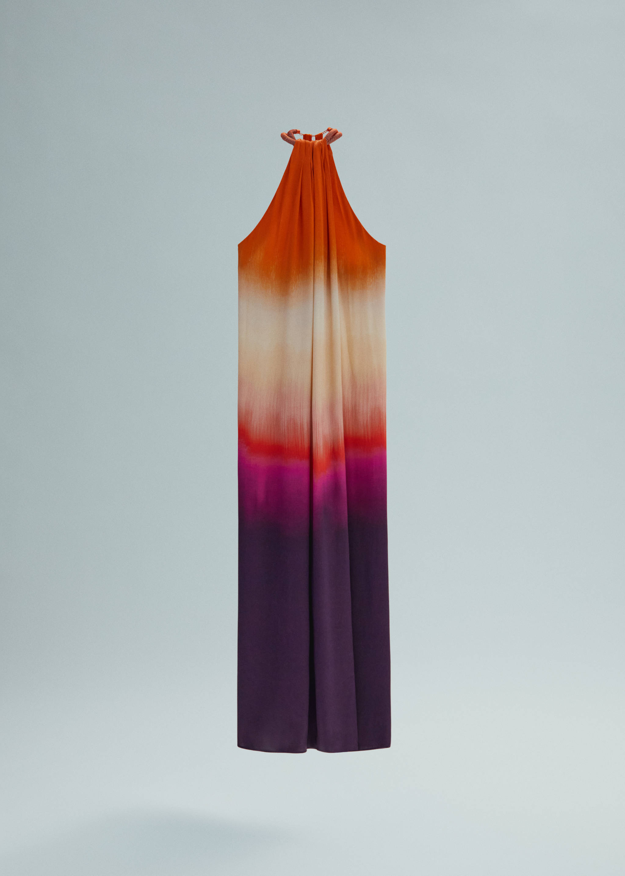 Robe satinée col rigide strass - Article sans modèle