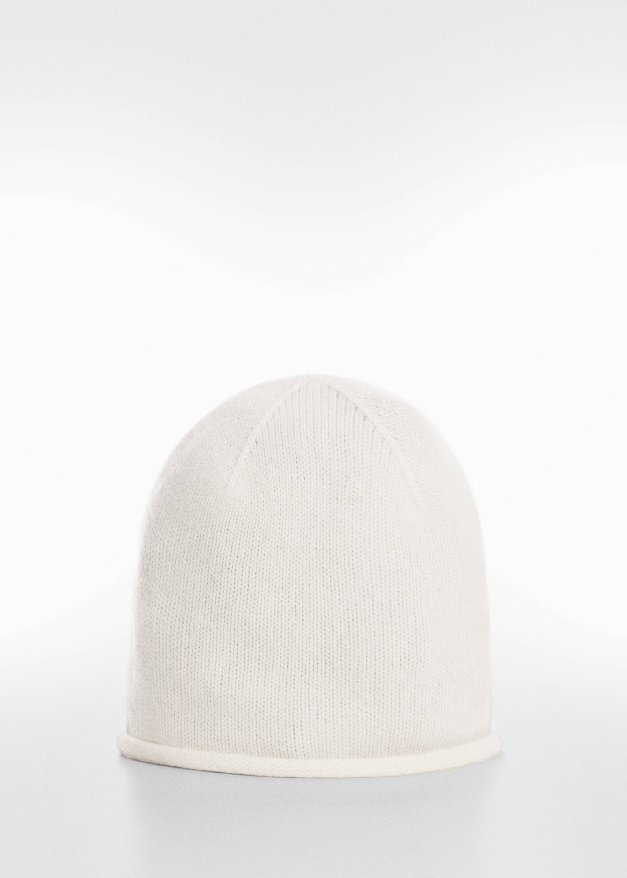 Cashmere knitted hat - Article without model
