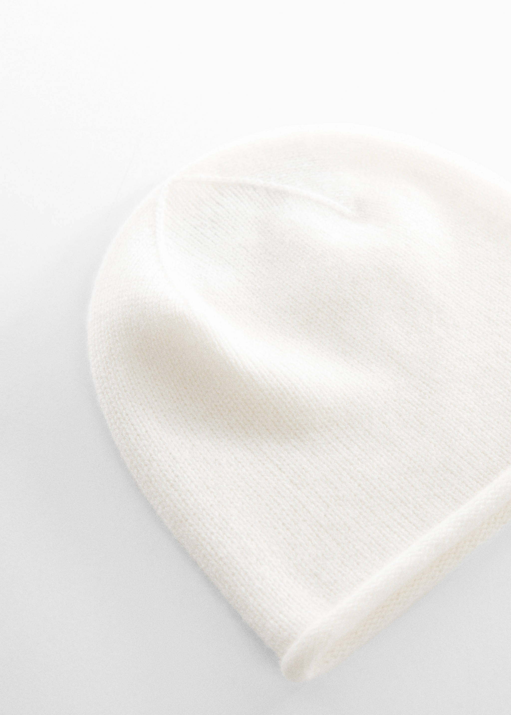 Cashmere knitted hat - Medium plane