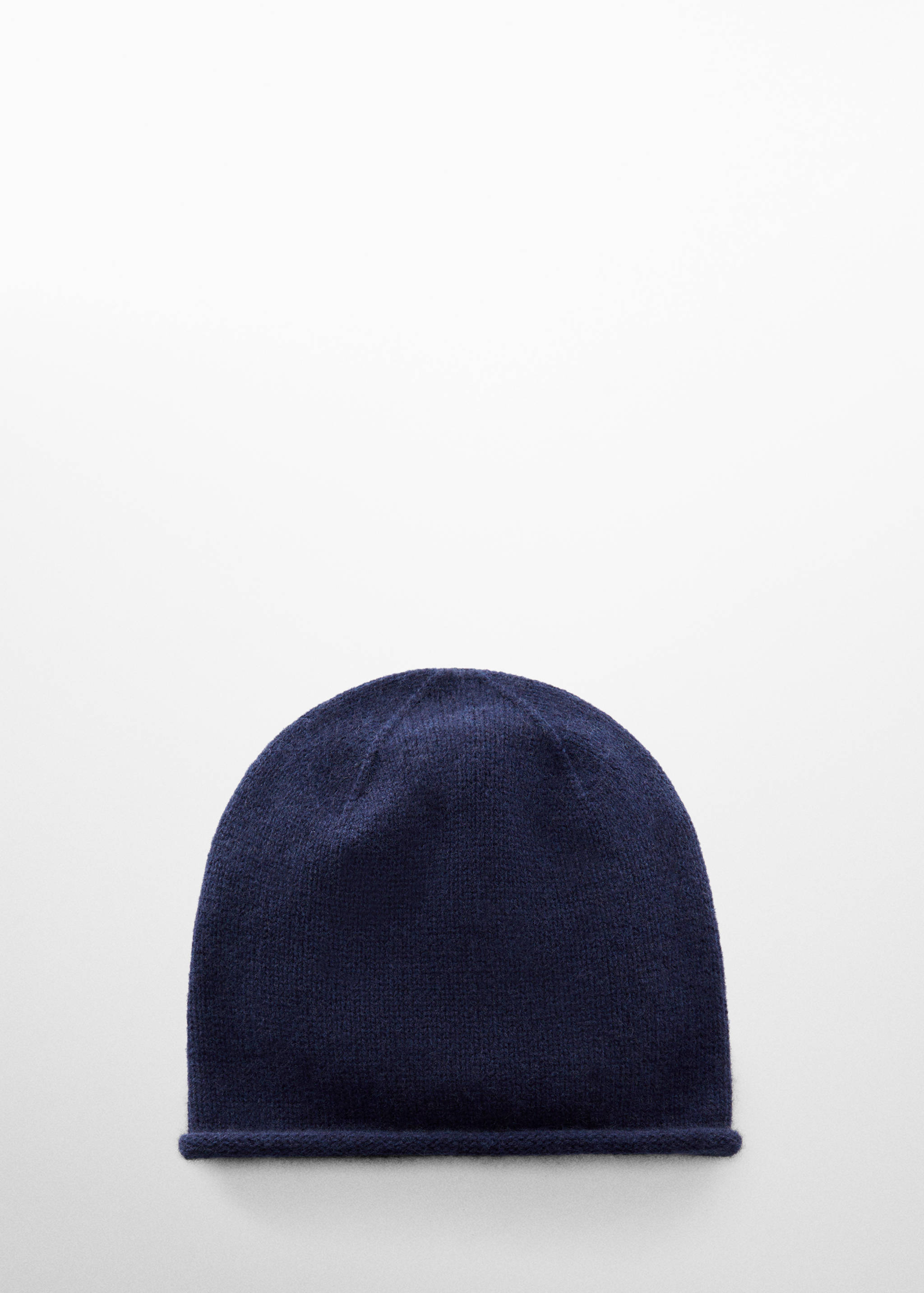 Cashmere knitted hat - Article without model