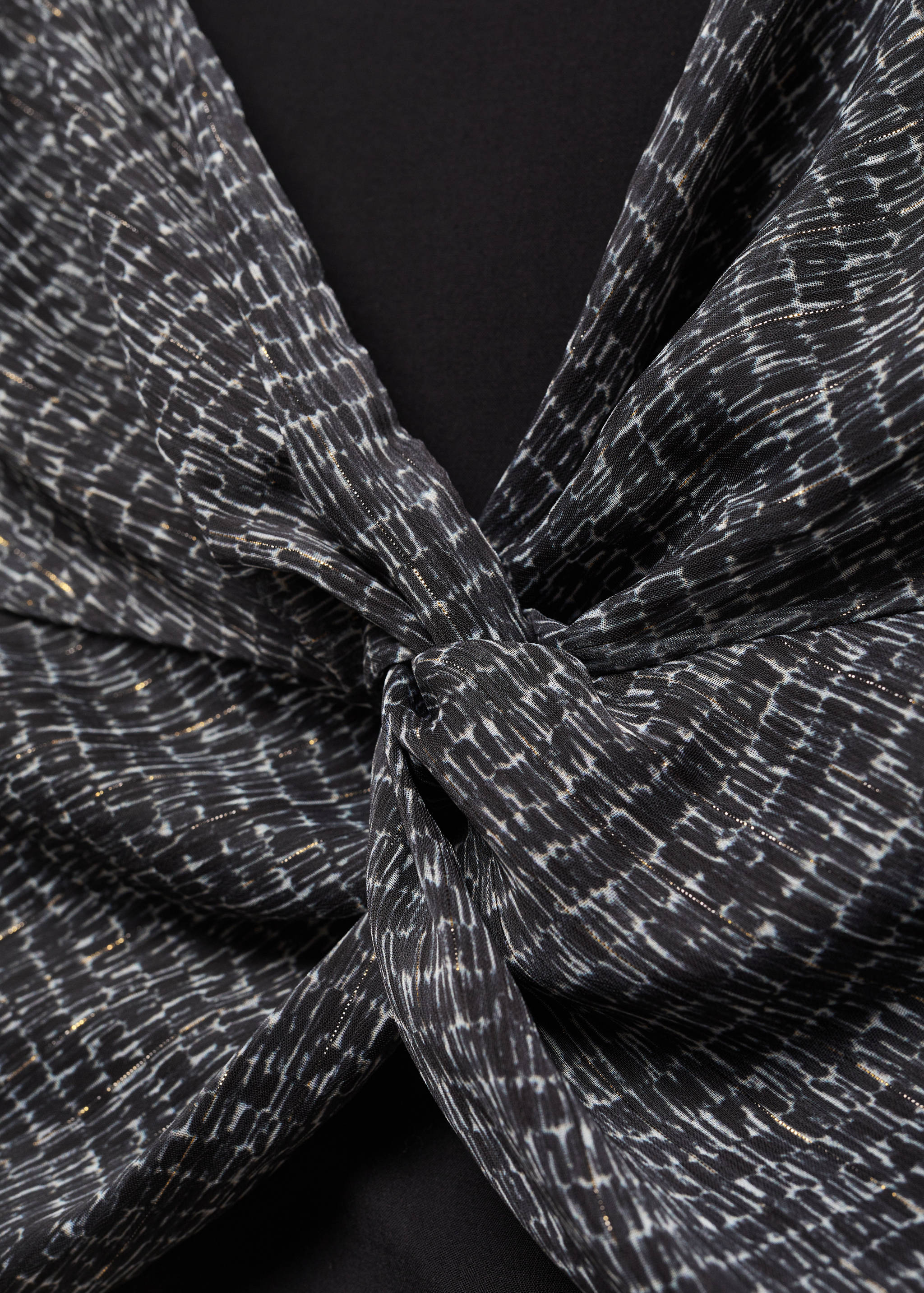 Knot crop top - Details of the article 8