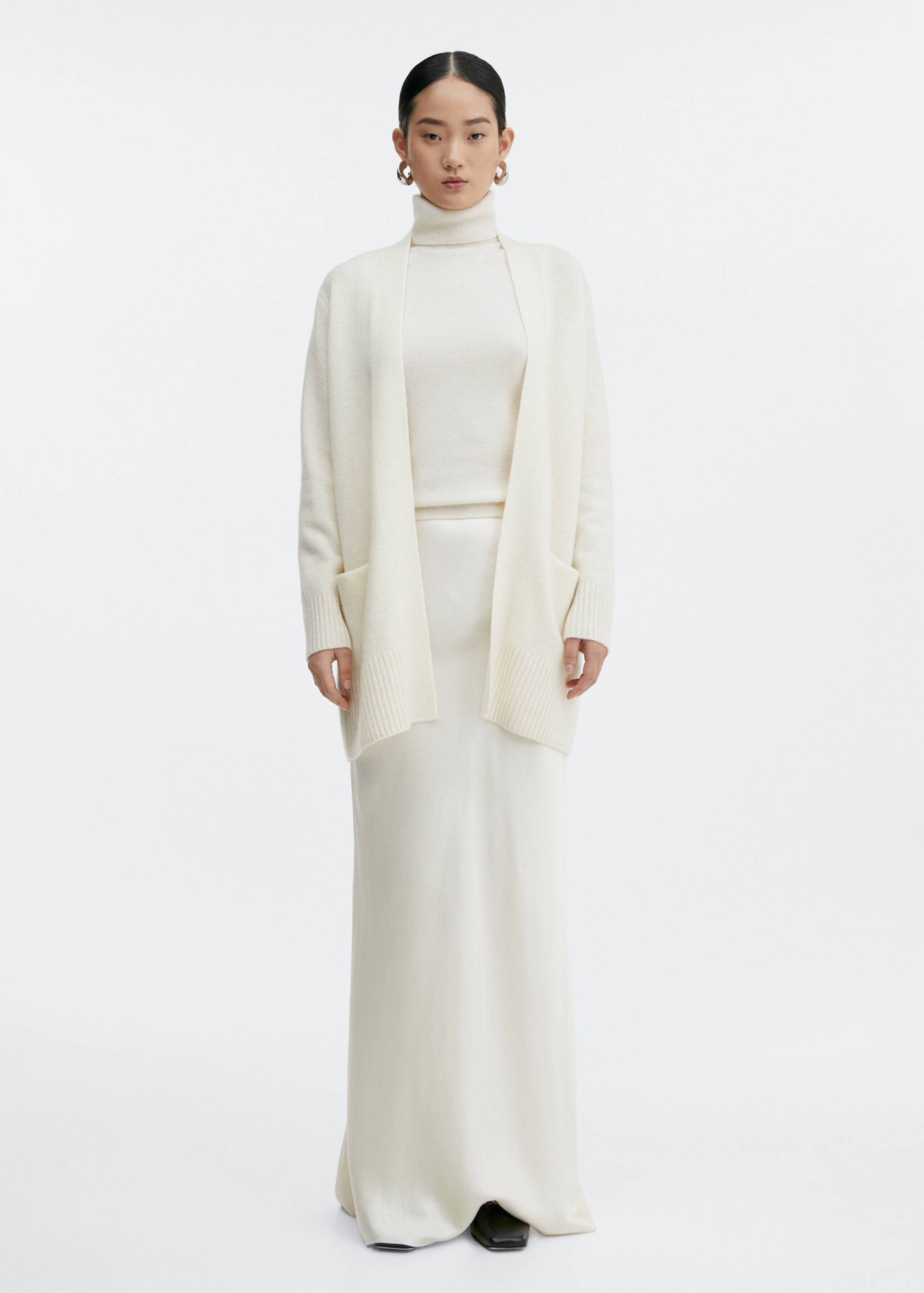 Cashmere cardigan with pockets - General plane