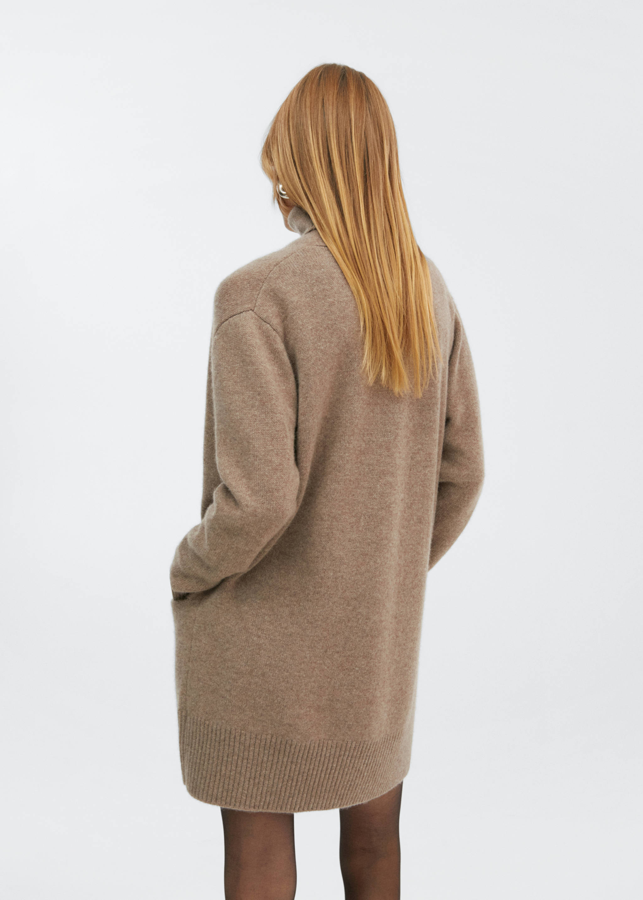 Cashmere cardigan with pockets - Reverse of the article