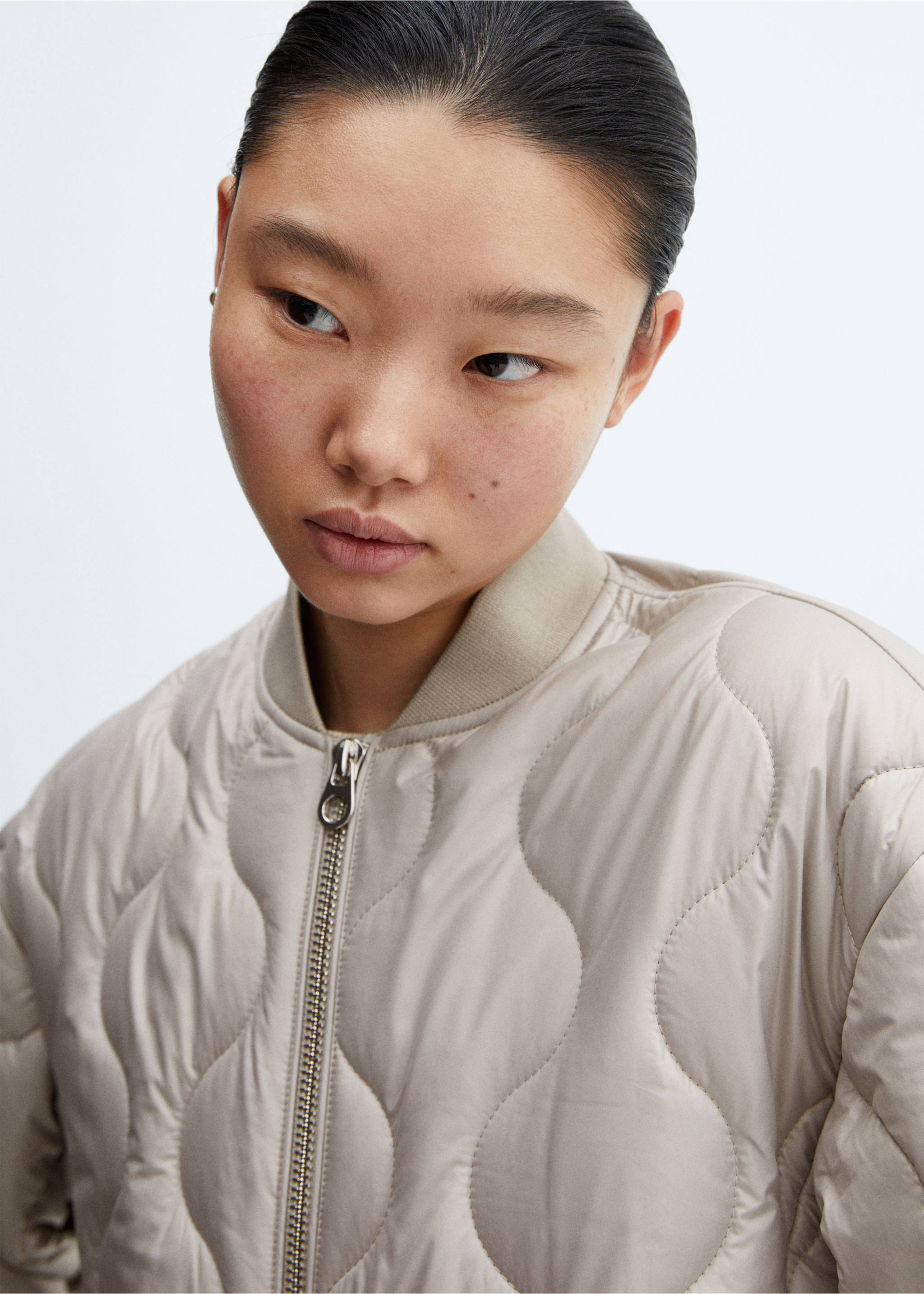Anorak matelassé imperméable oversize - Détail de l'article 1, Gris. Ref: 57055948-00.