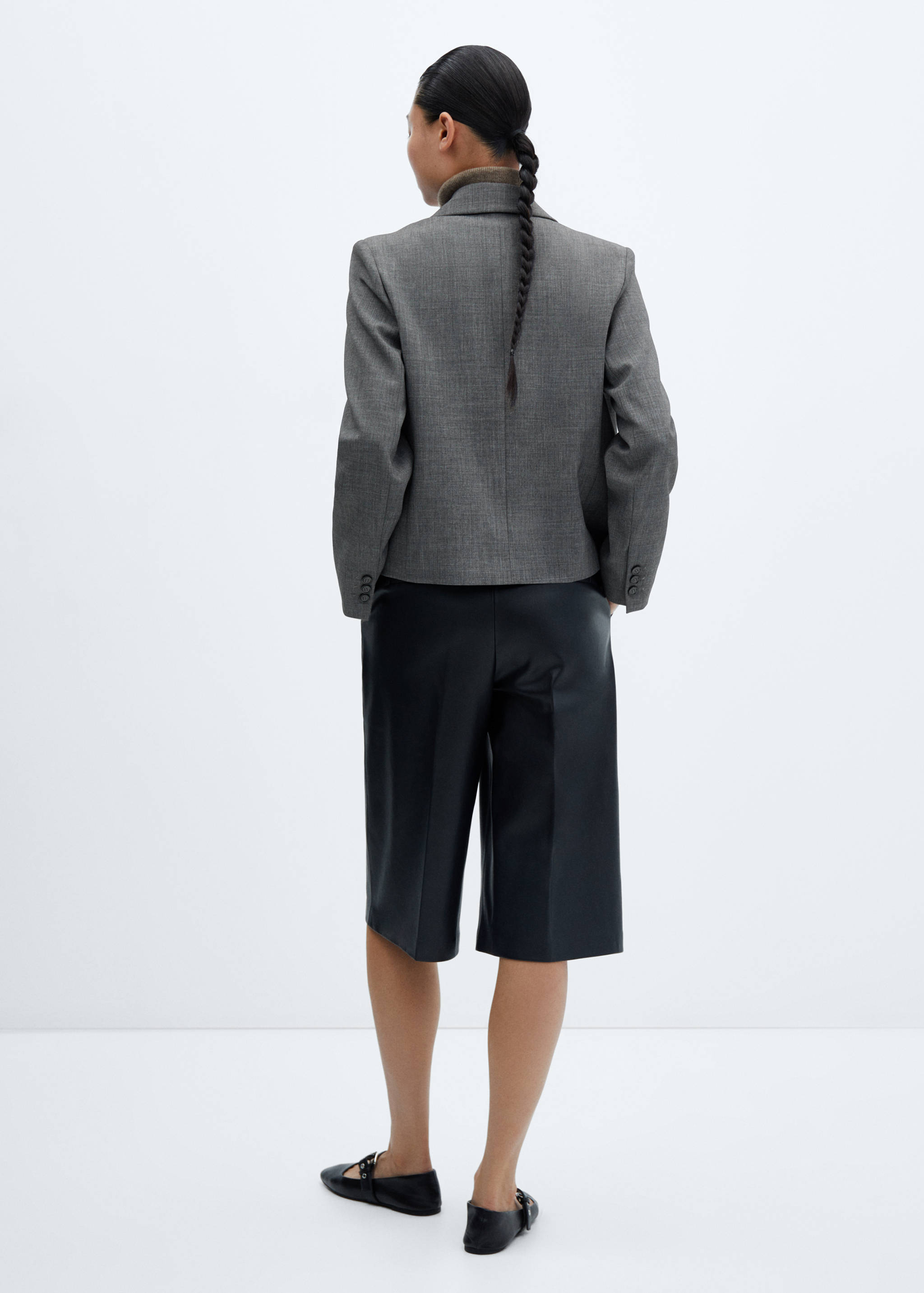 Double-breasted cropped jacket - Reverse of the article