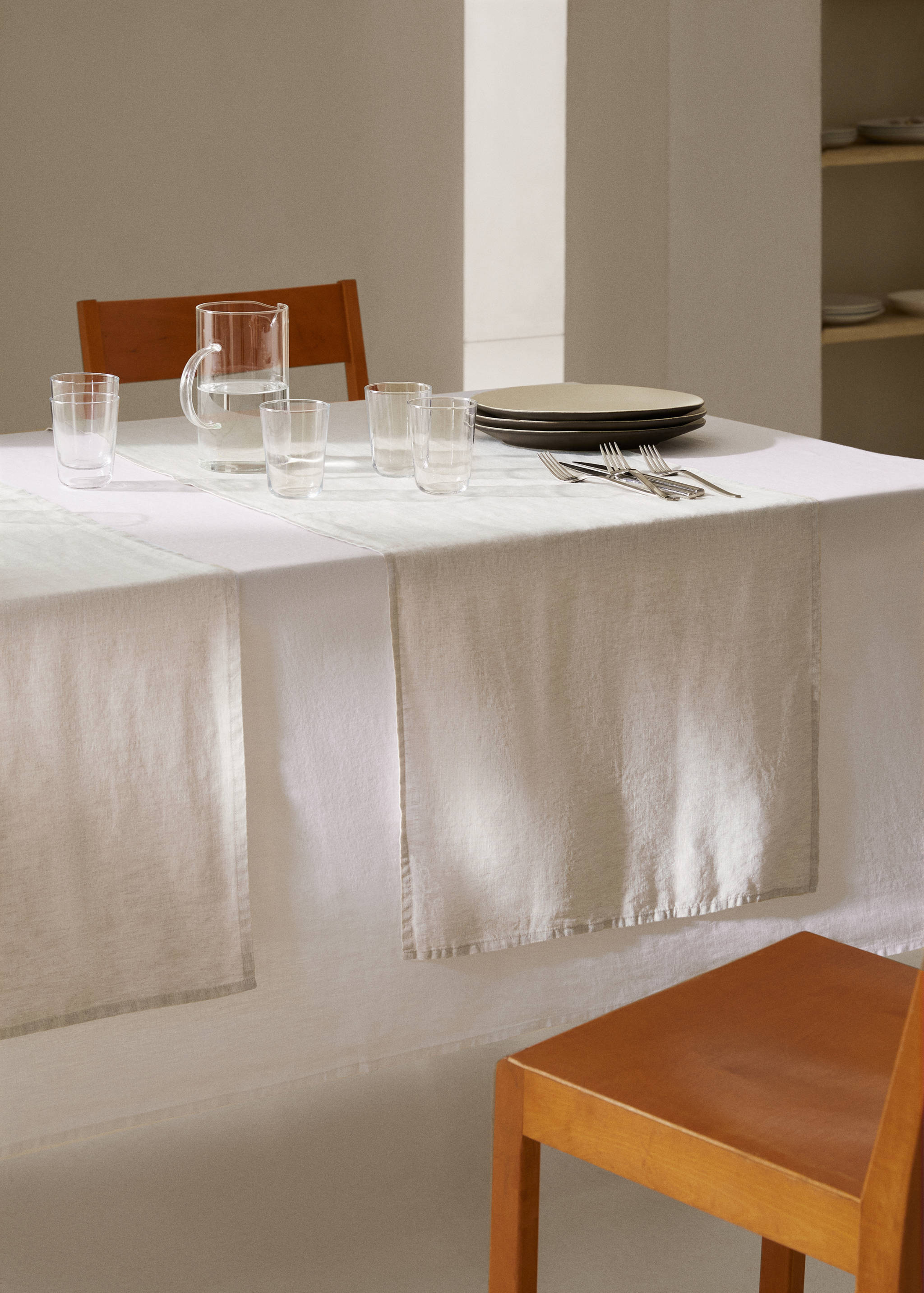 100% linen tablerunner - General plane