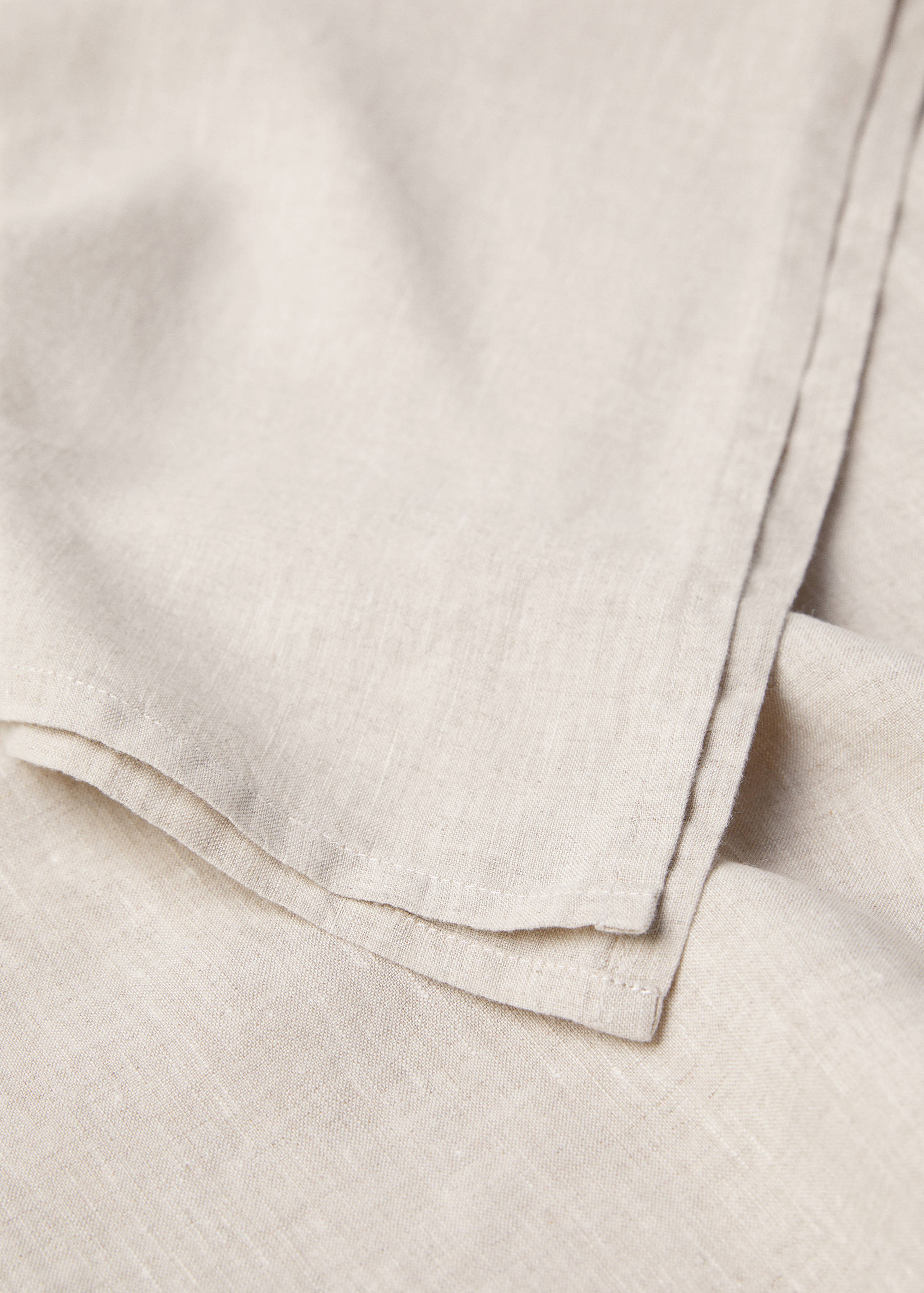 100% linen tablerunner - Details of the article 1