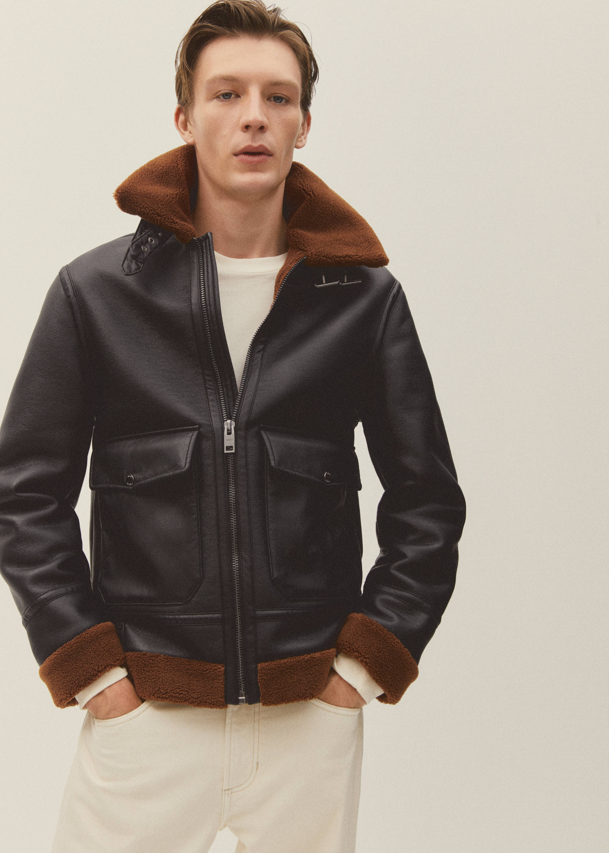 Двусторонняя куртка из искусственной кожи - Деталь изделия 6