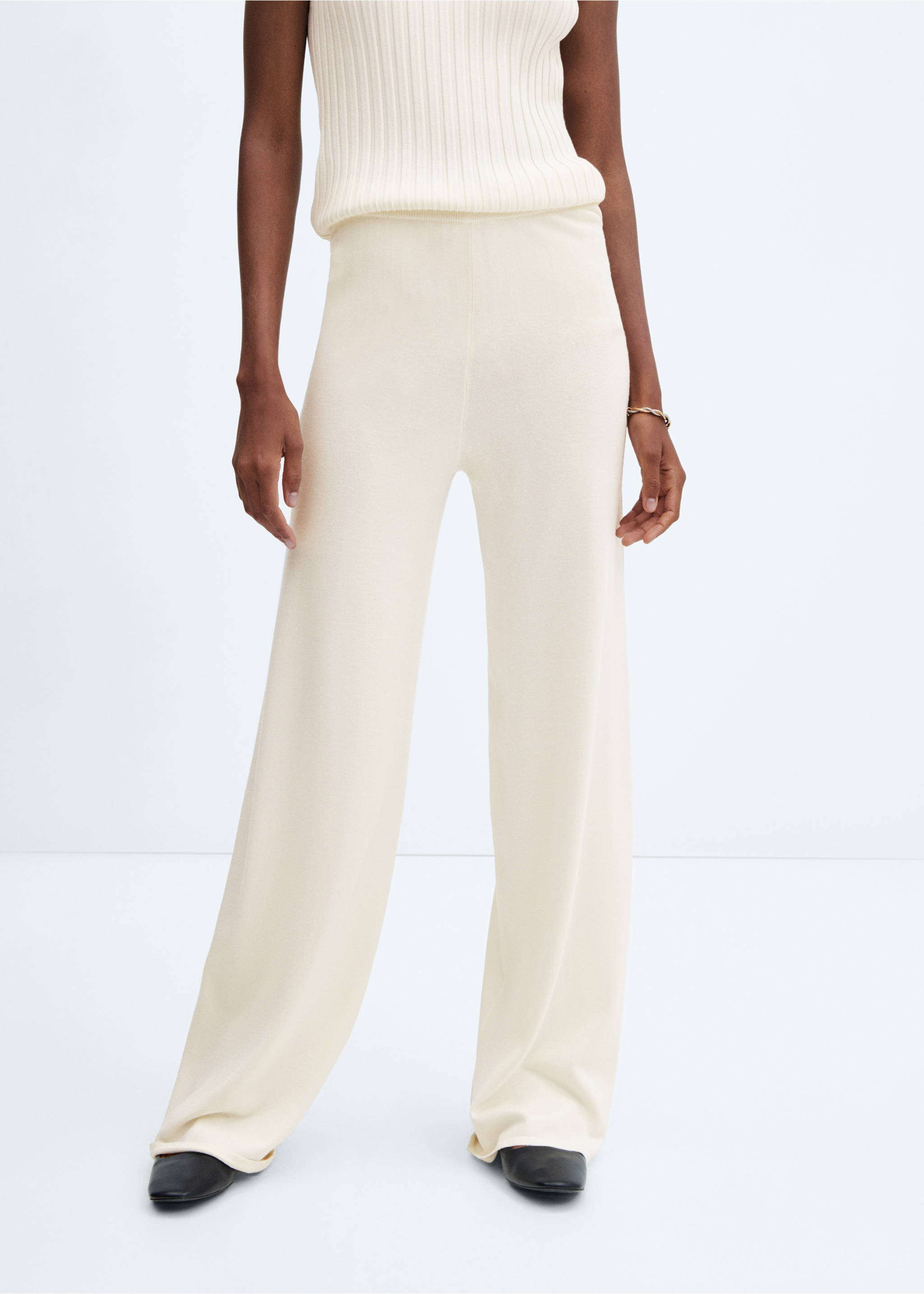 Straight knitted pants - Medium plane, Ecru. Ref: 57057720-00.