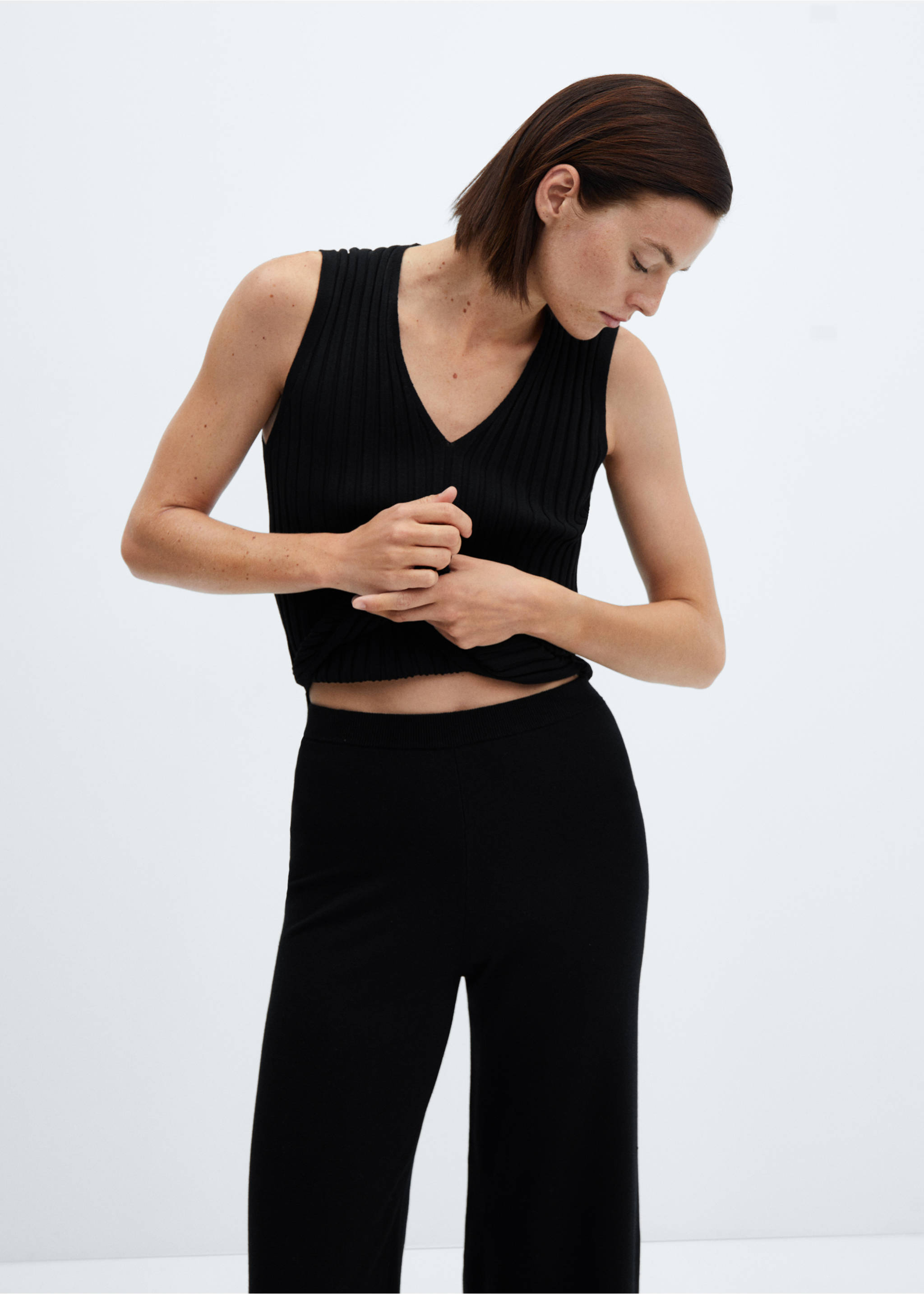 Pantalon maille coton lin - Détail de l'article 1, Noir. Ref: 57057720-00.