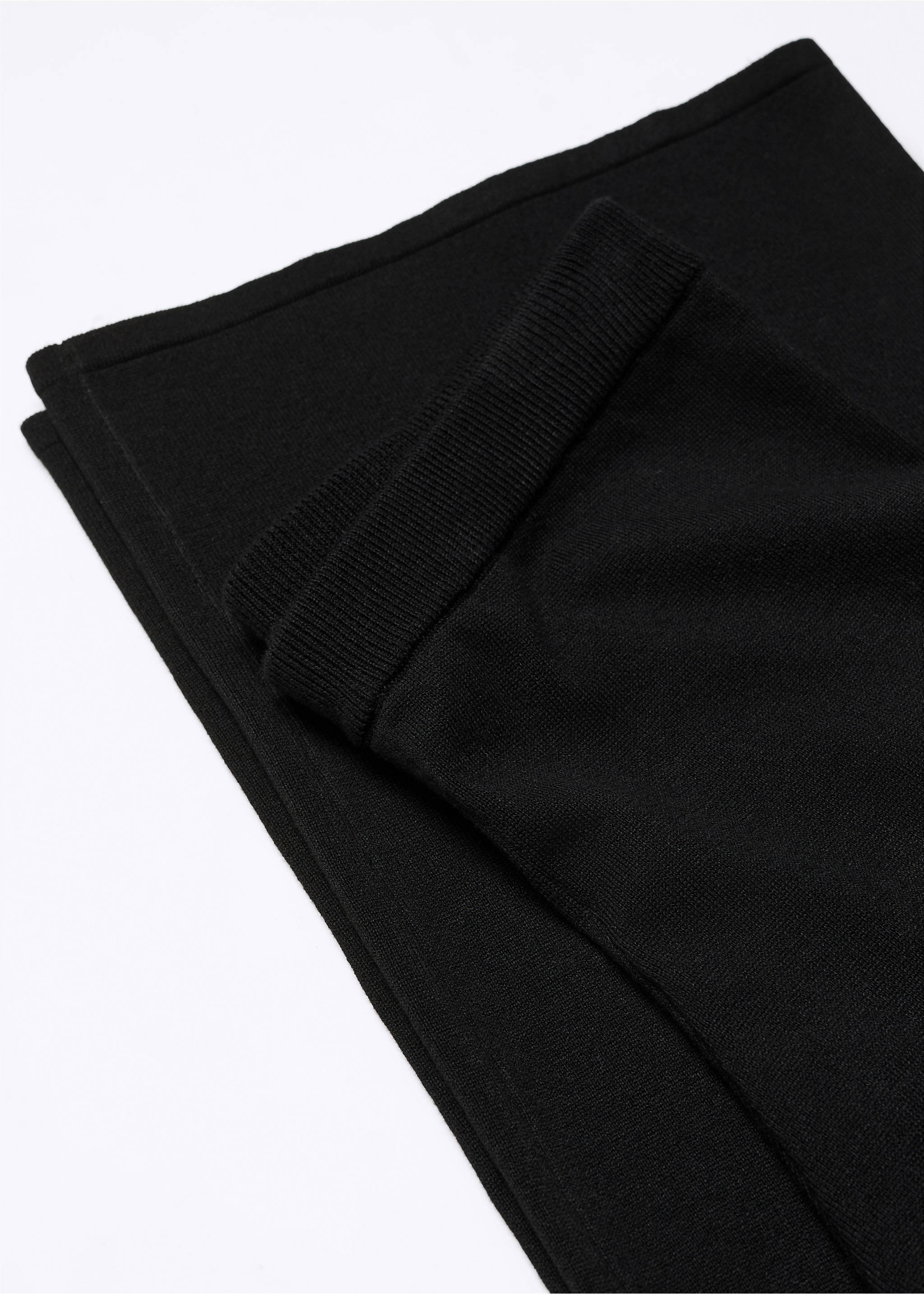 Pantalon maille coton lin - Détail de l'article 8, Noir. Ref: 57057720-00.