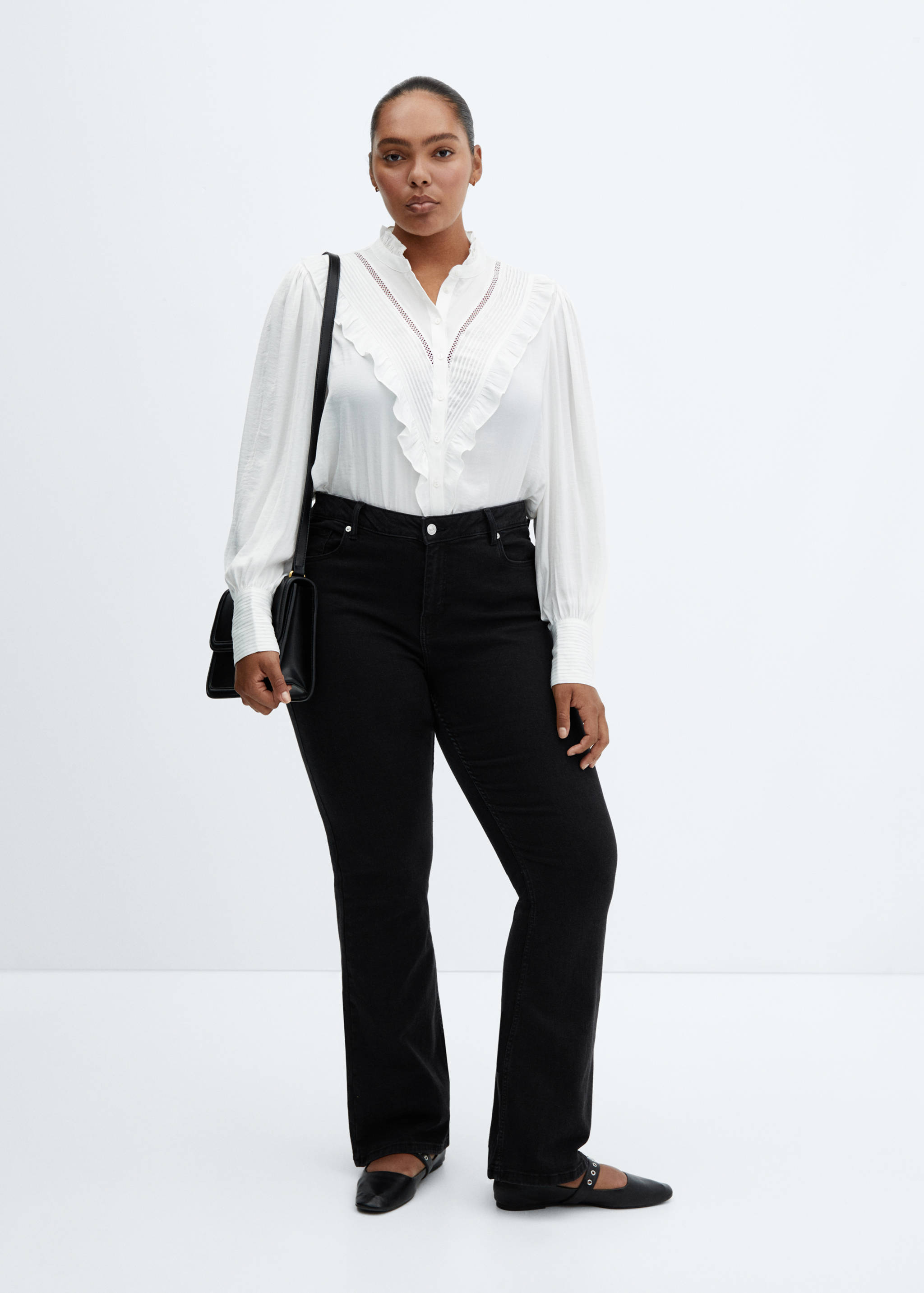 Shirt with ruffle detail - Details of the article 3