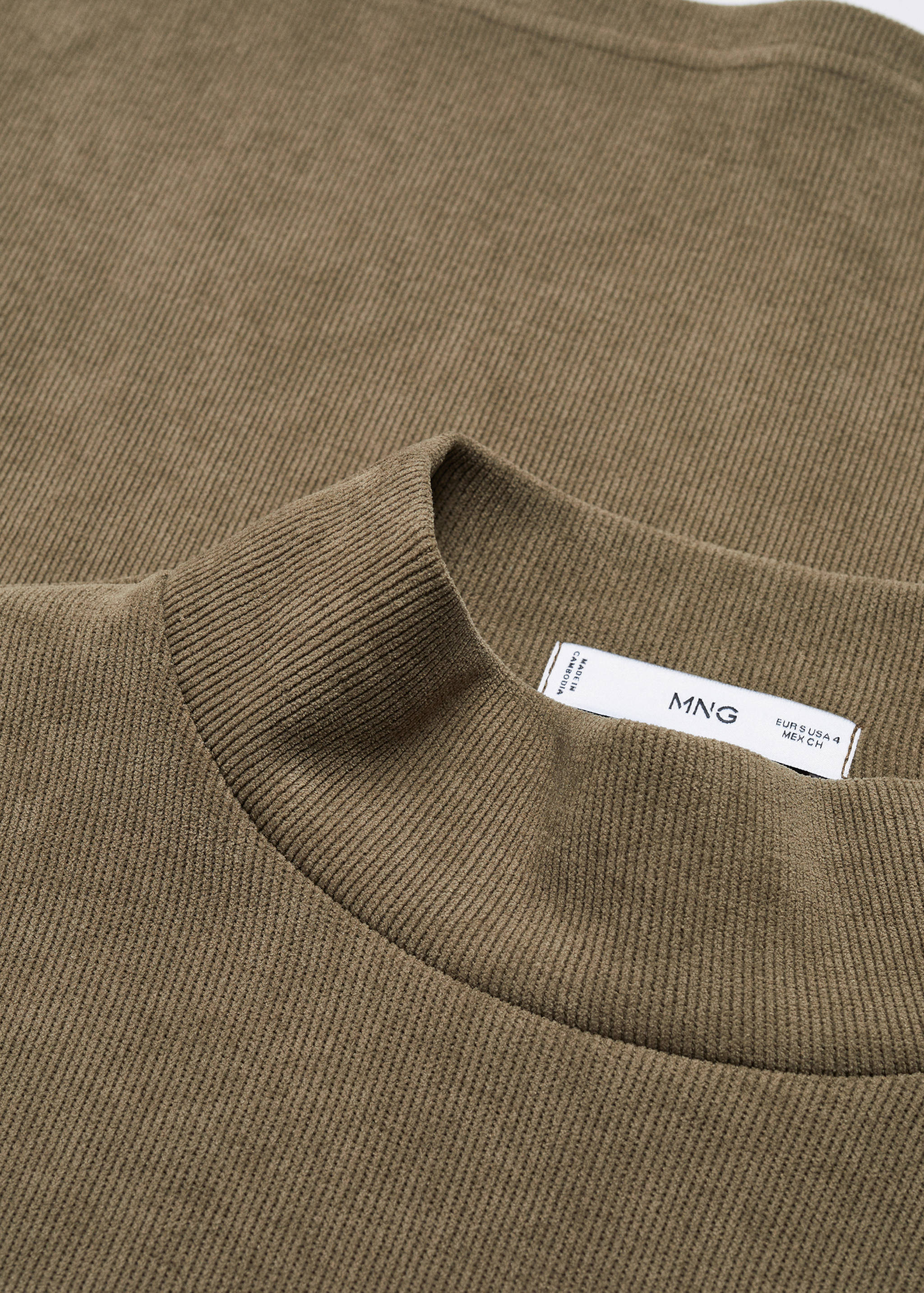 Corduroy sweatshirt with perkins neck - Details of the article 8