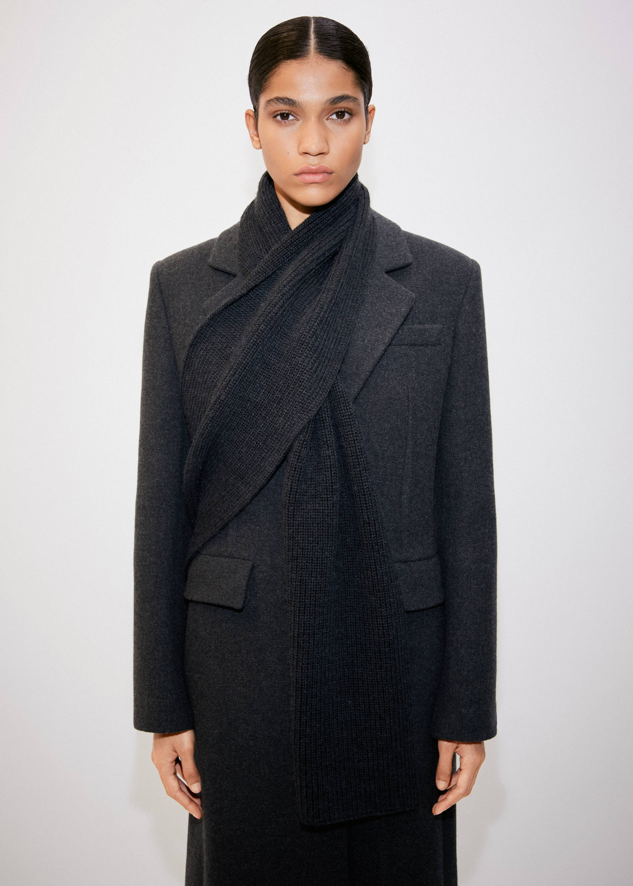 Knit wool-blend scarf - General plane