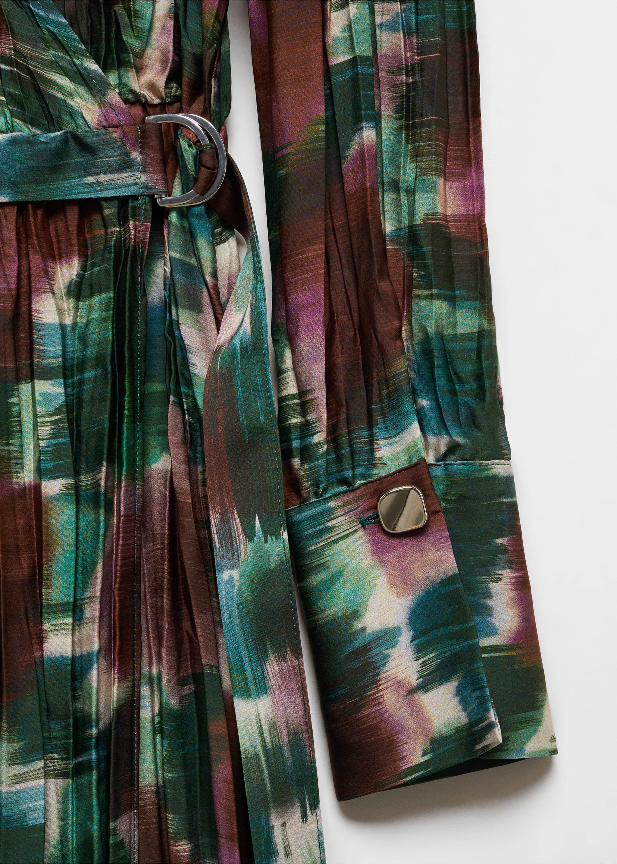 Pleated wrap dress - Details of the article 8, Green. Ref: 57058278-00.
