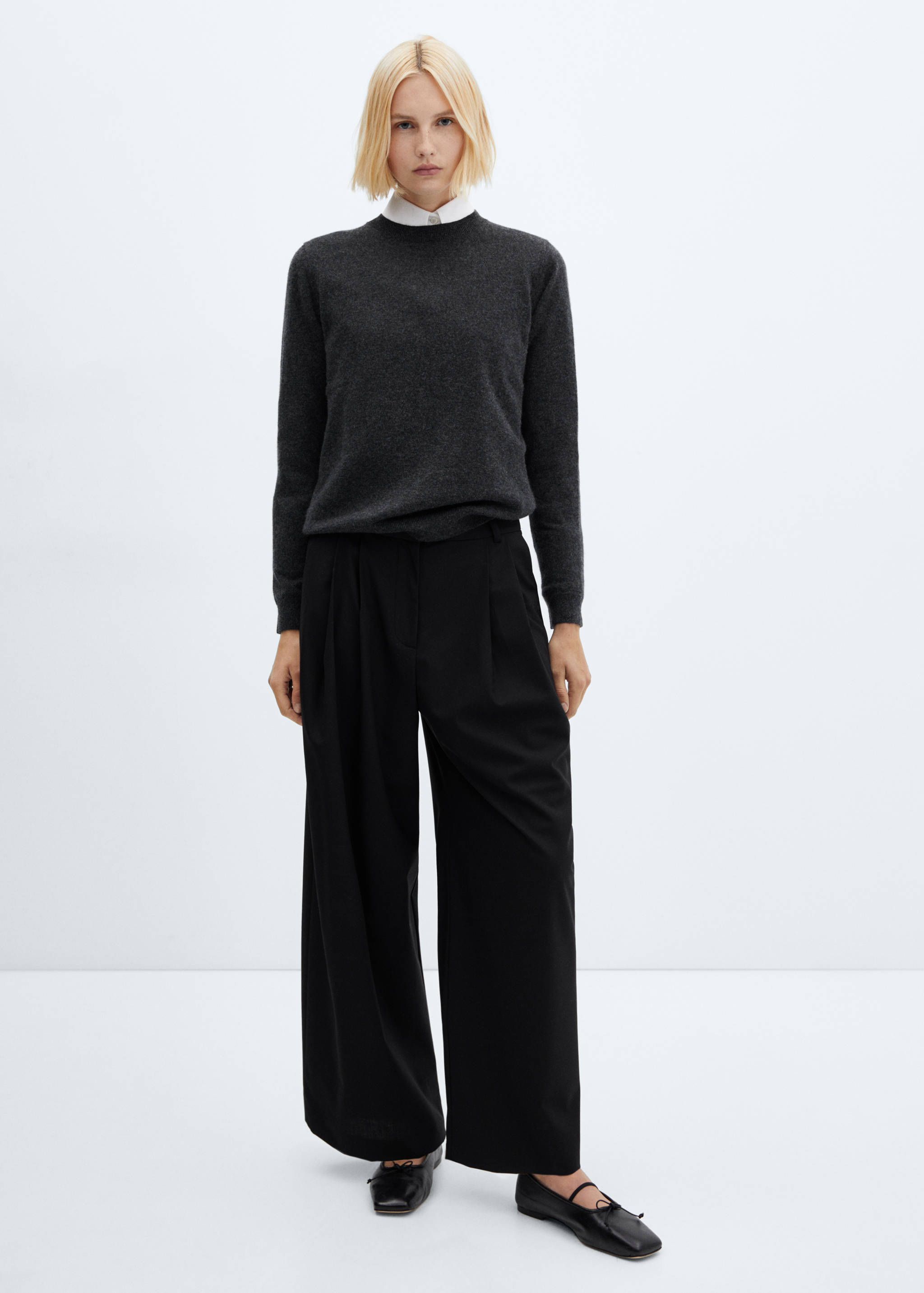 Wide leg wool trousers - General plane
