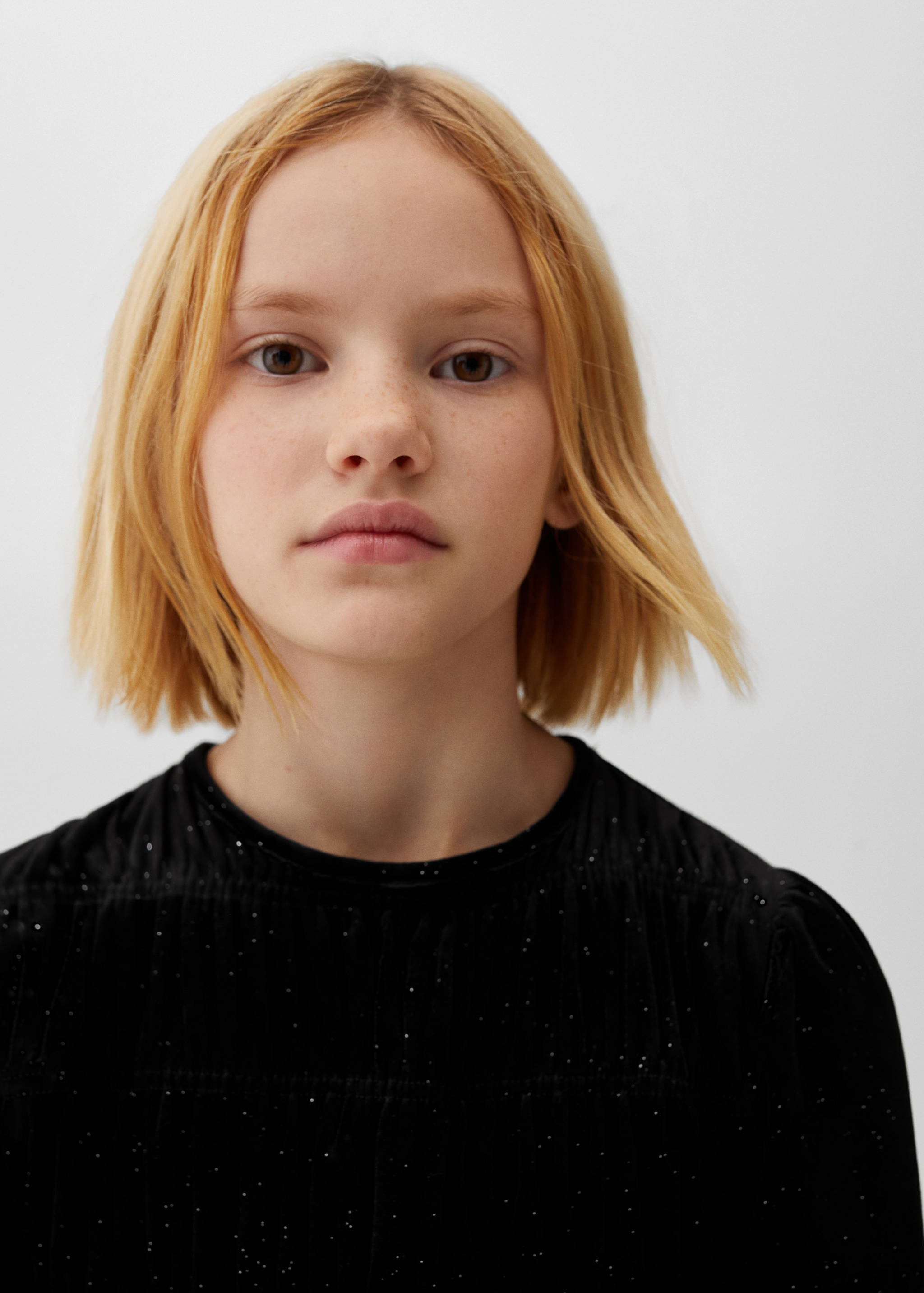 Robe courte velours - Détail de l'article 1