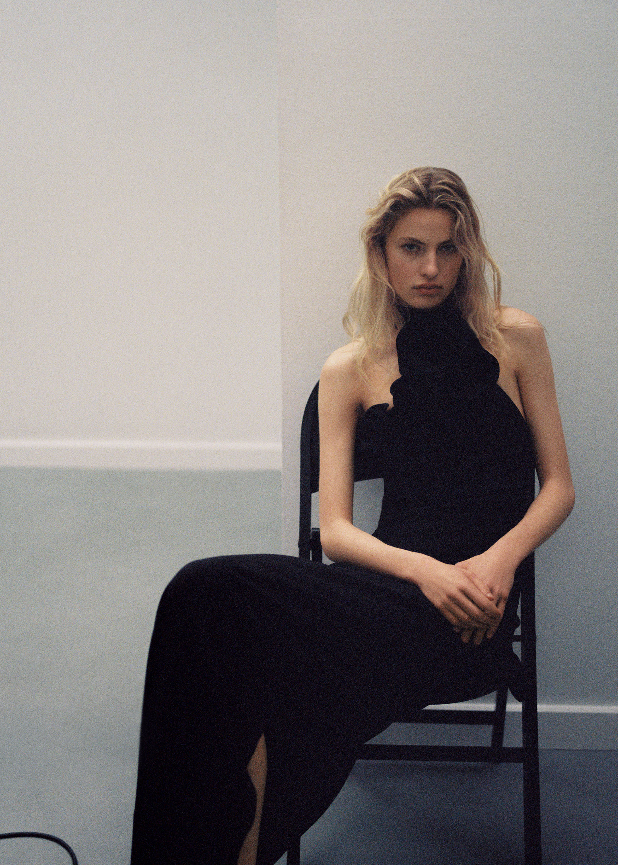 Maxi flower dress with opening - Details of the article 6