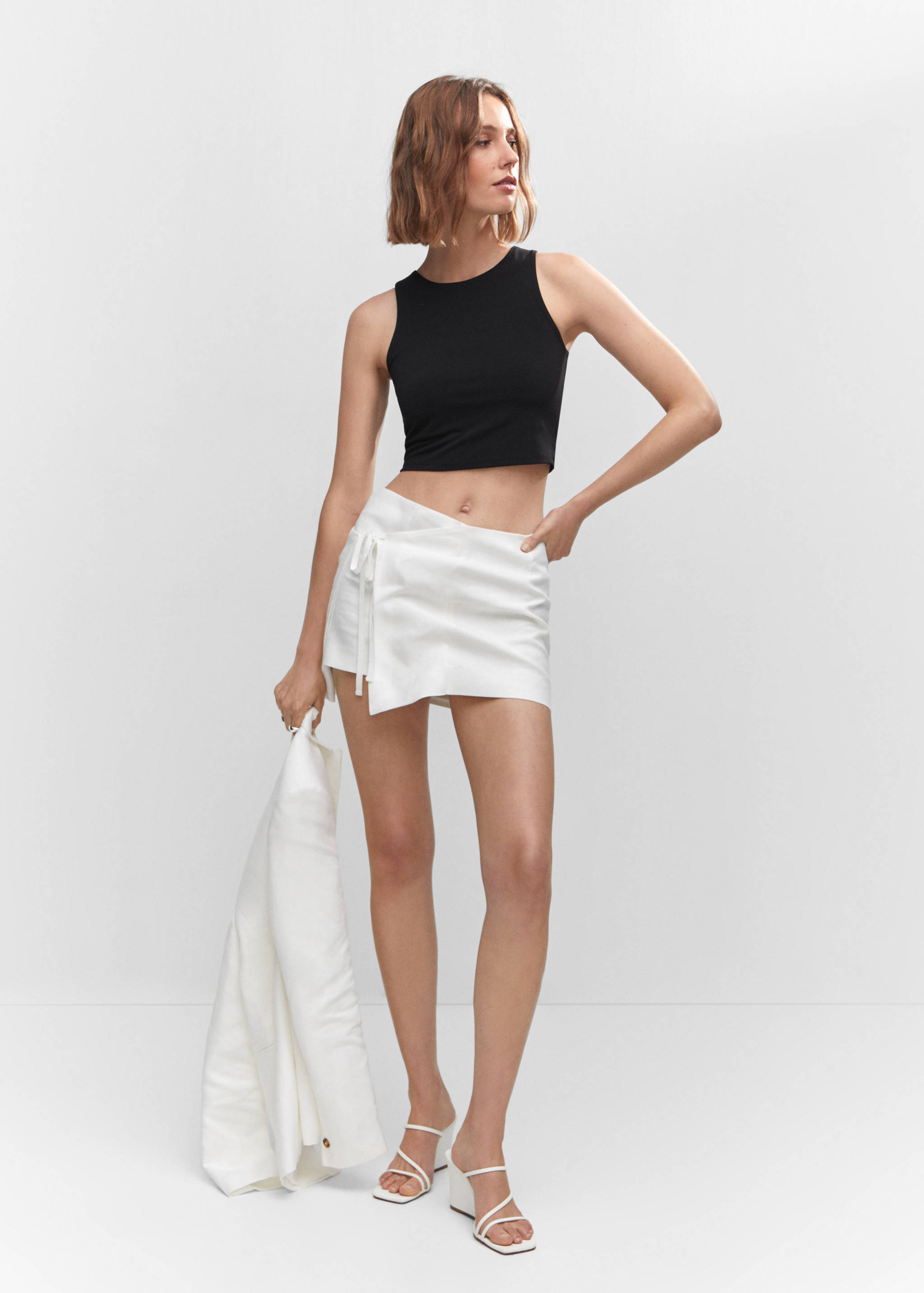 Crop top halter neck - General plane