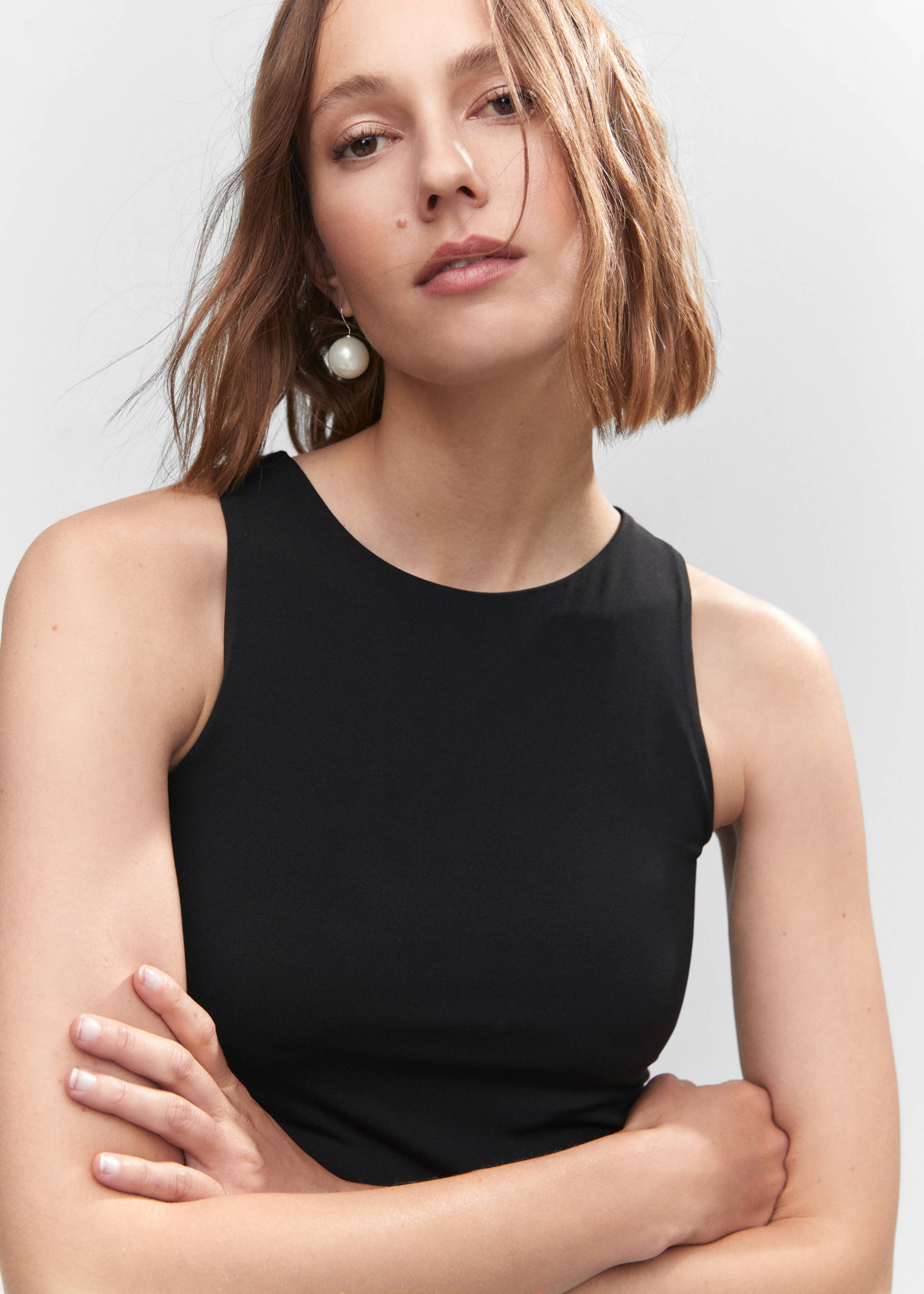 Crop top halter neck - Details of the article 1