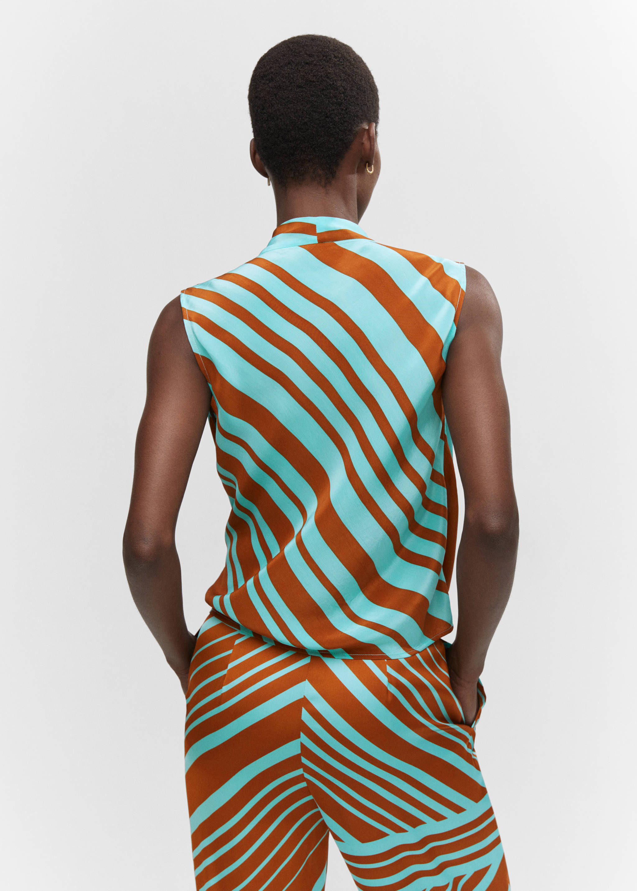 Blusa cruzada rayas - Reverso del artículo