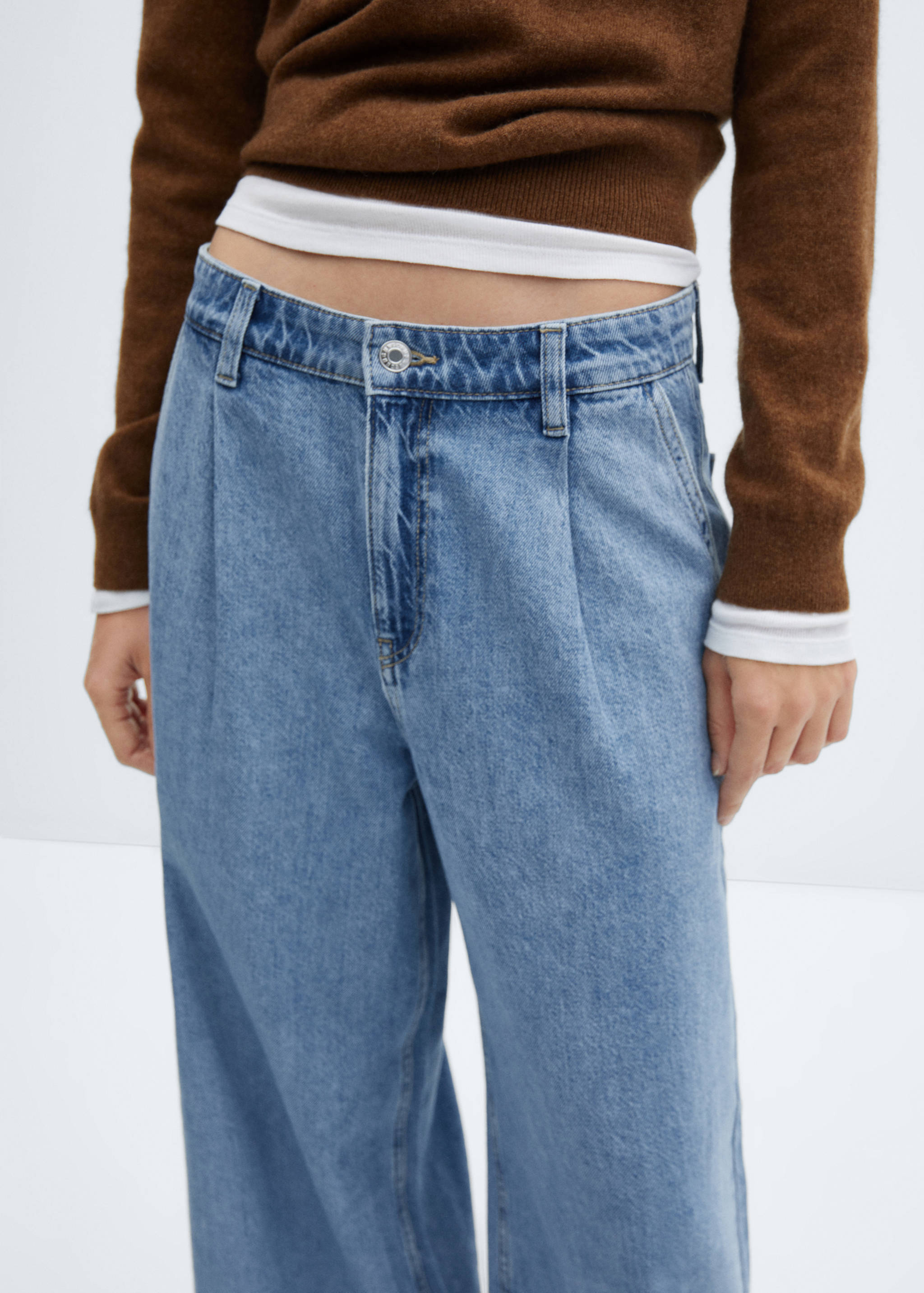Wide leg pleated jeans - Details of the article 4