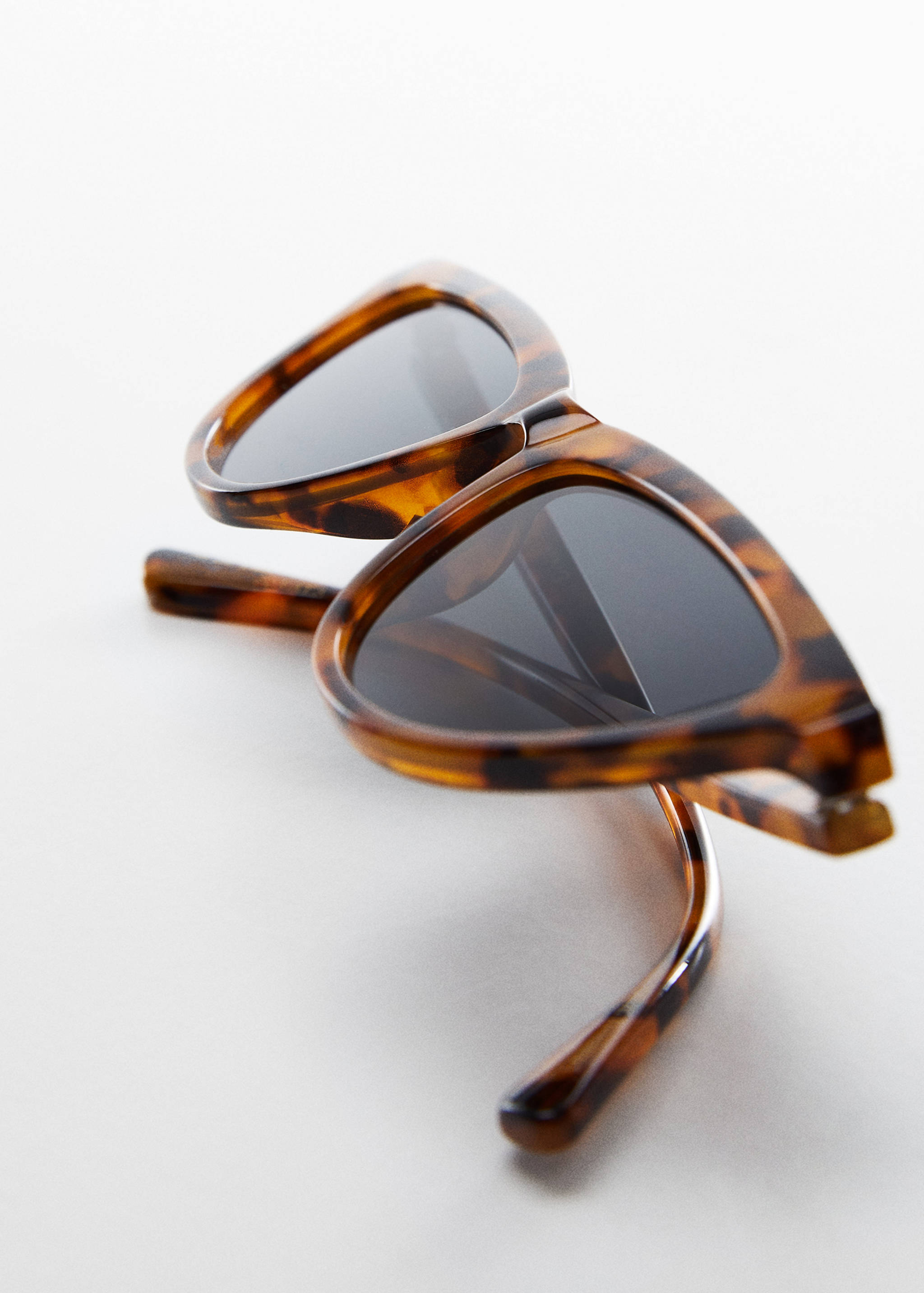Retro sunglasses - Details of the article 5