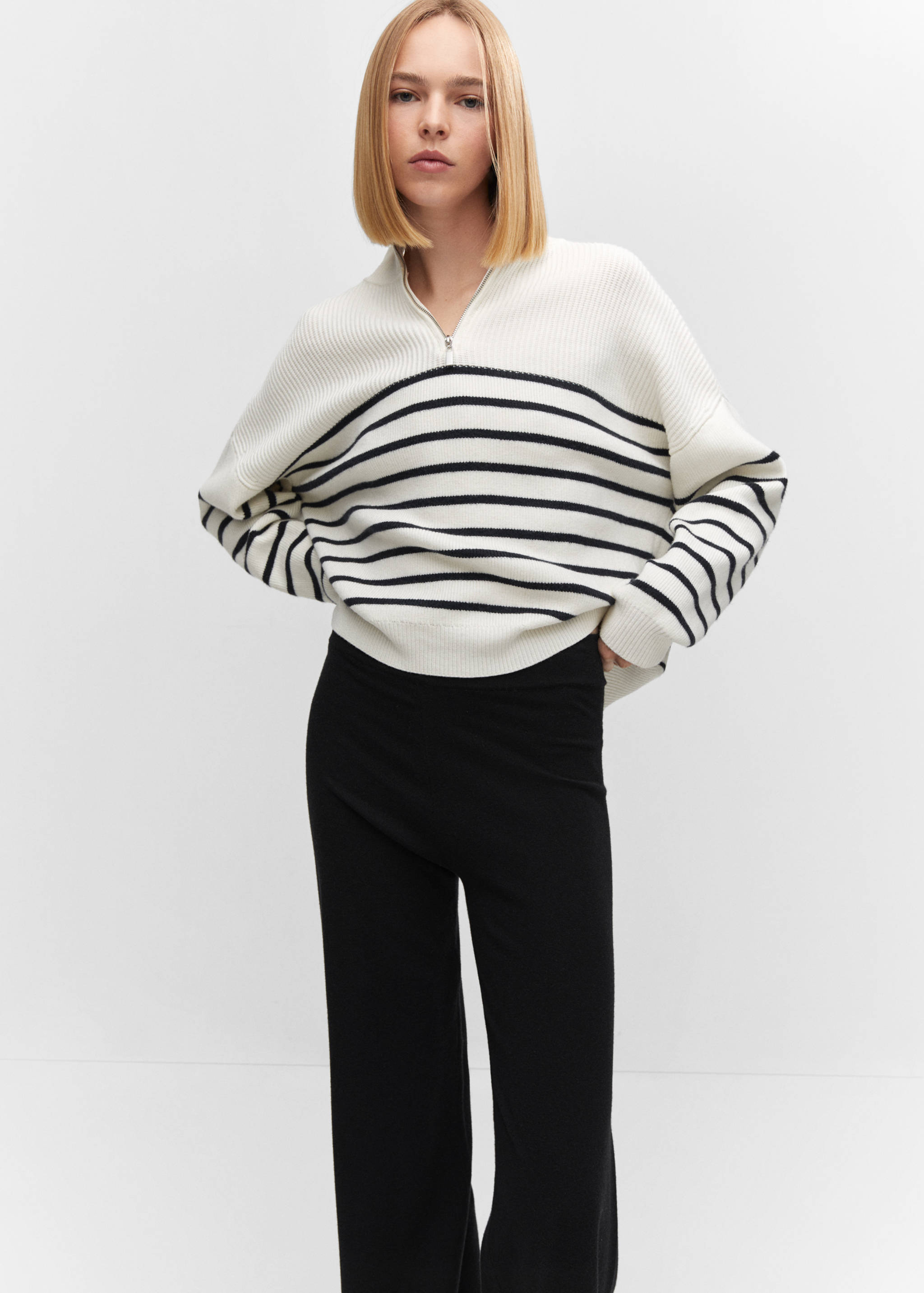 Pantalón wideleg punto fino - Plano medio