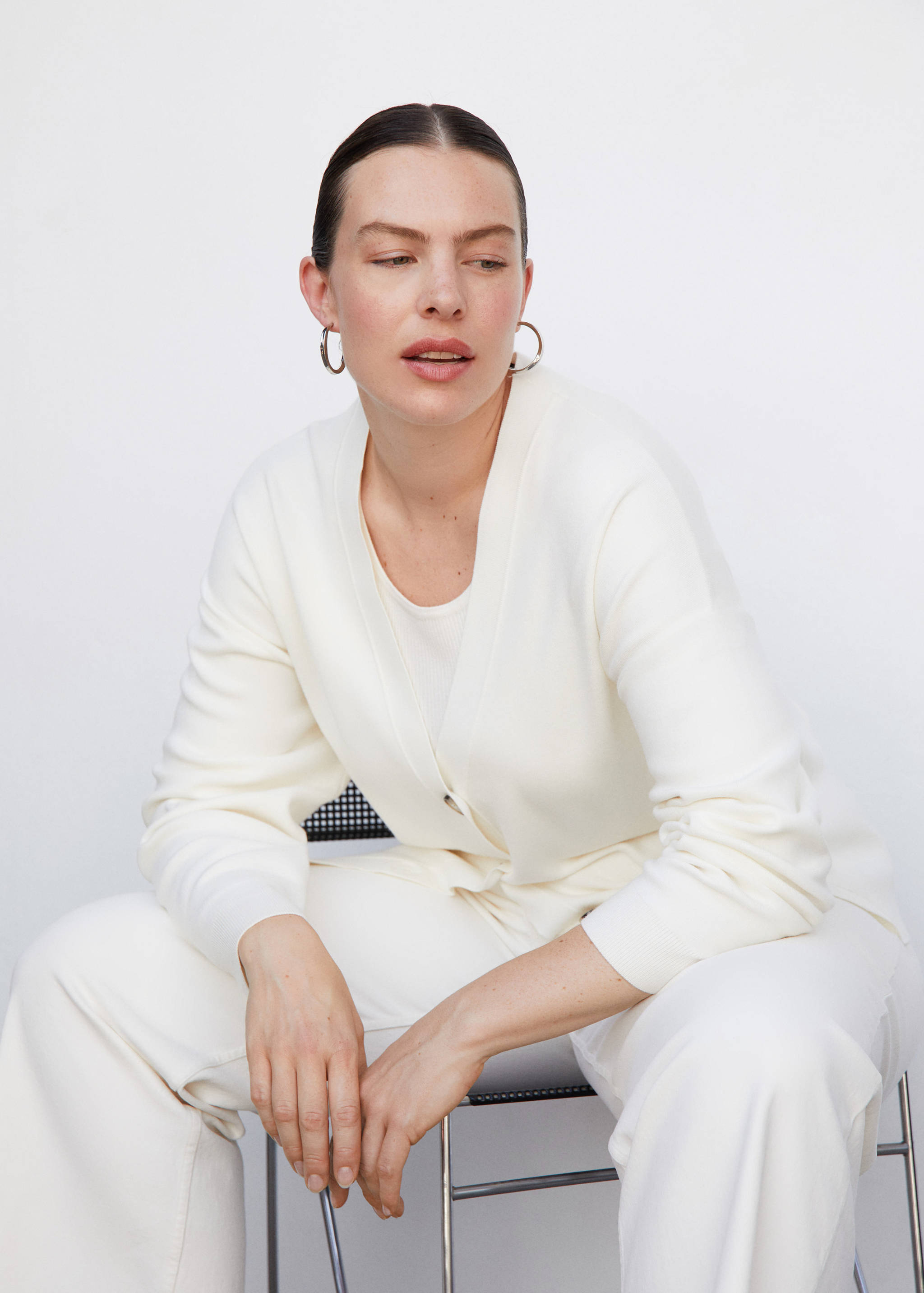 Button knit cardigan - Details of the article 4