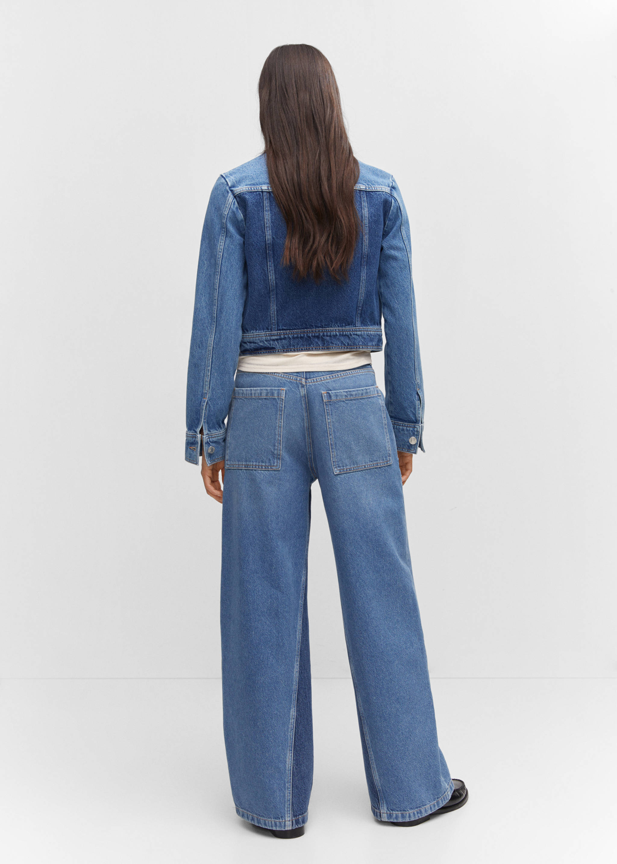 Blouson en jean contrasté - Verso de l’article