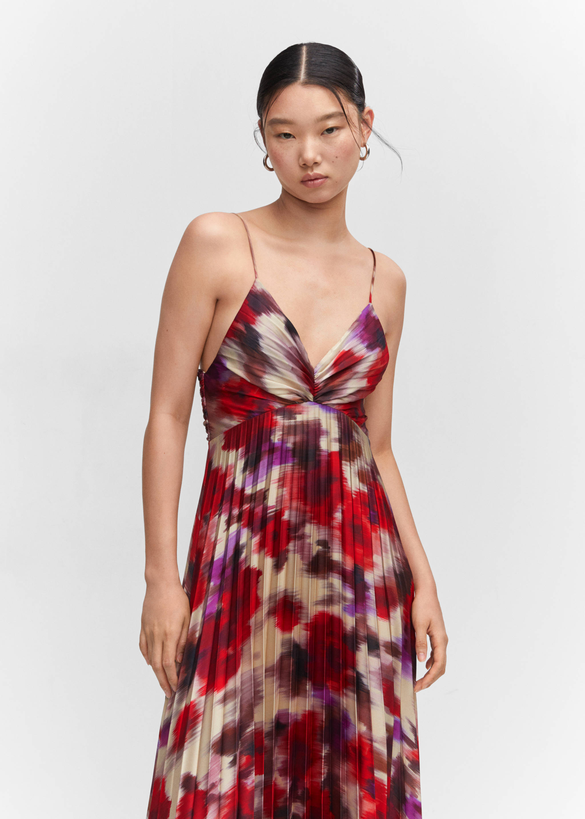 Pleated satin dress - Women | MANGO Moldova
