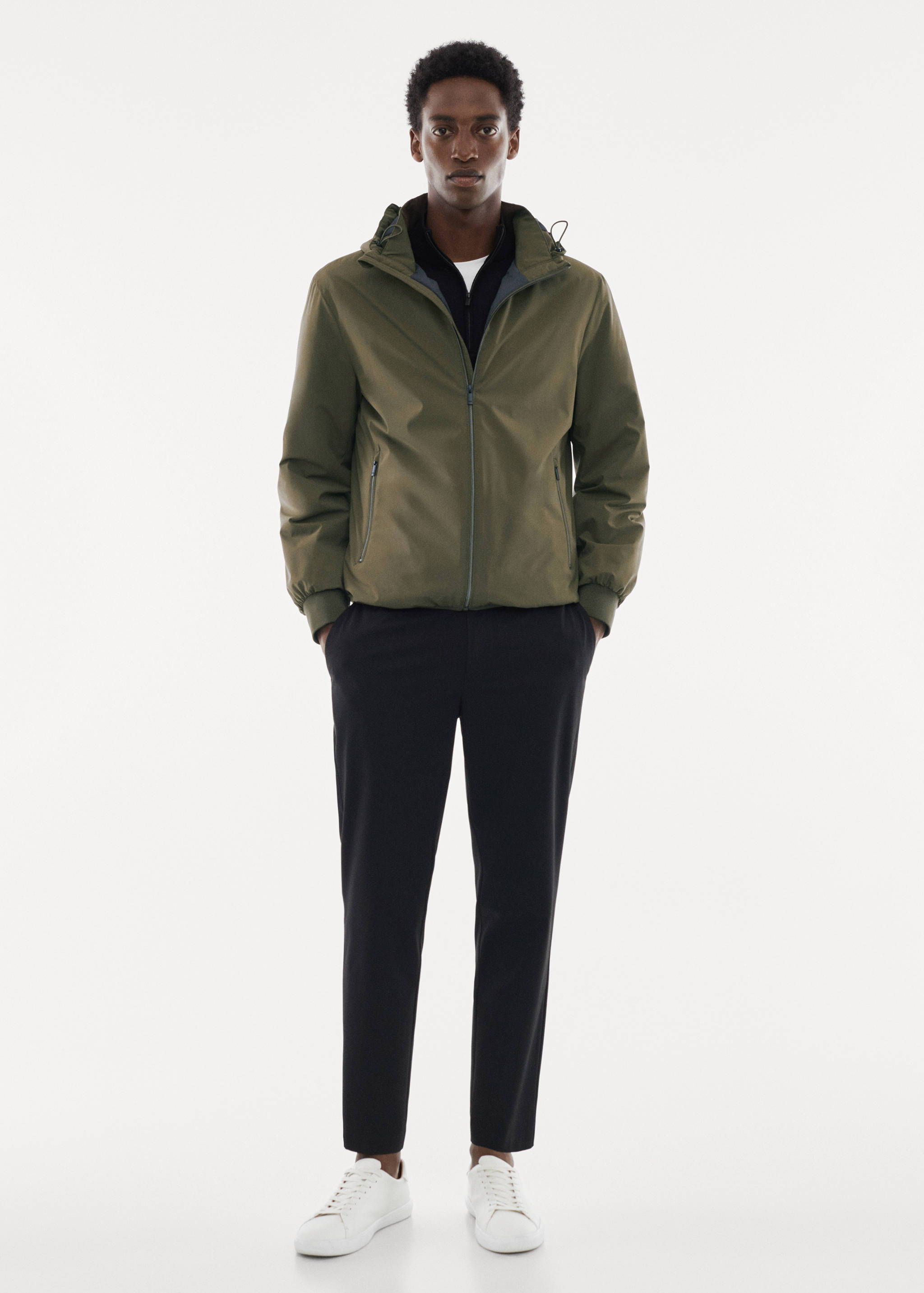 Water-repellent hooded quilted jacket - General plane