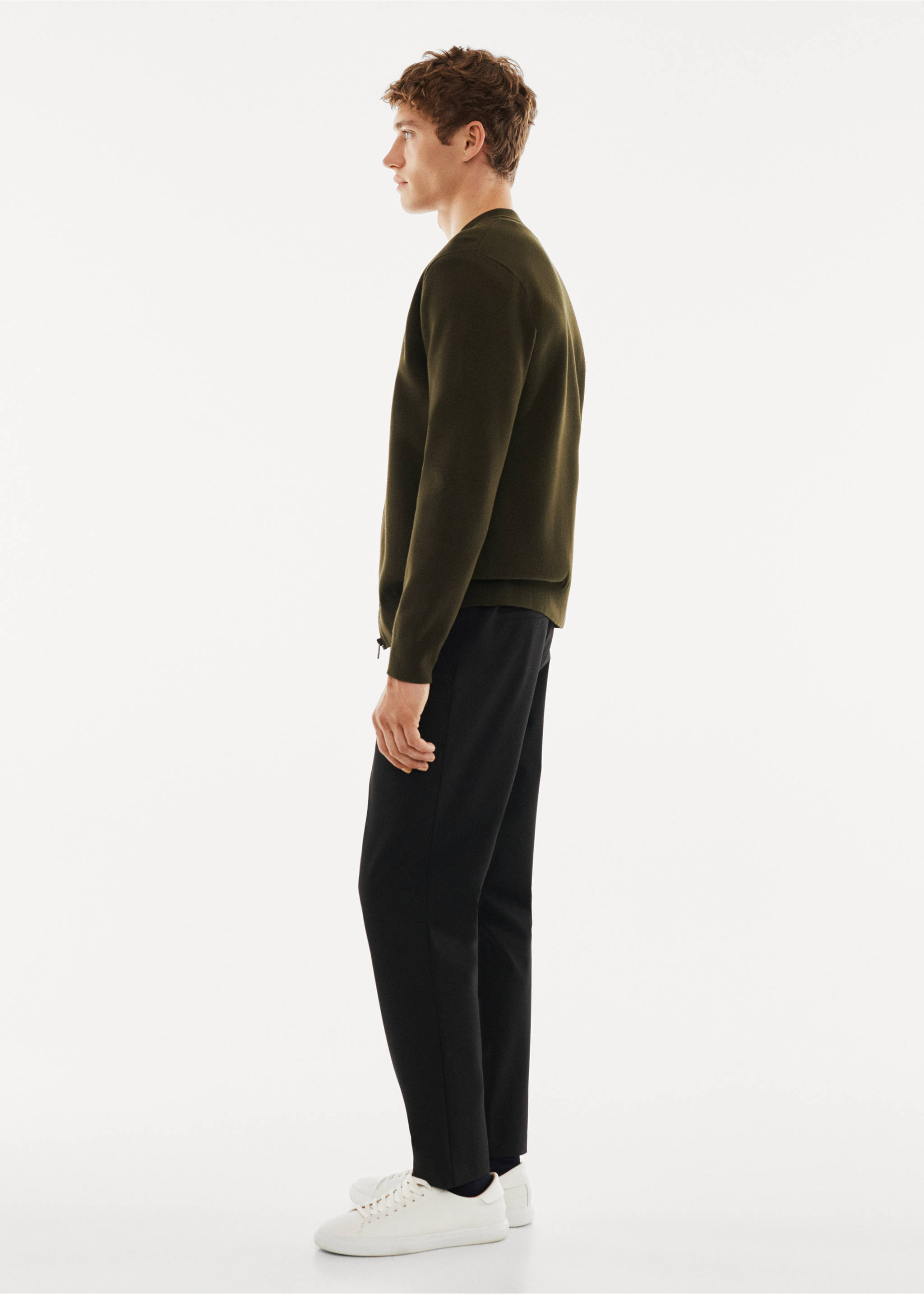 Warmteregulerend vest met rits - Detail van het artikel 2, Olijfgroen. Ref: 57064761-00.