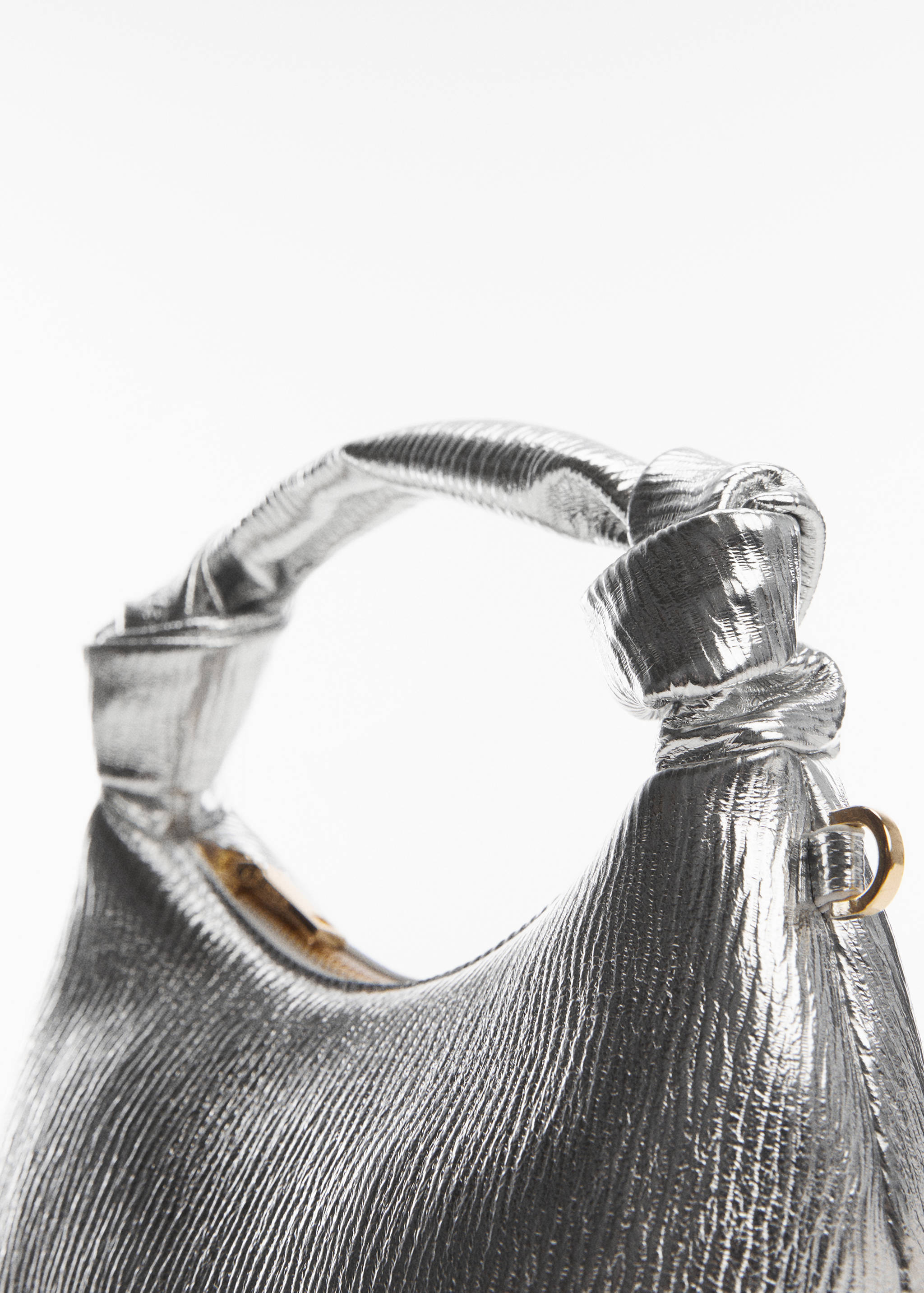Textured knot handle bag - Details of the article 1