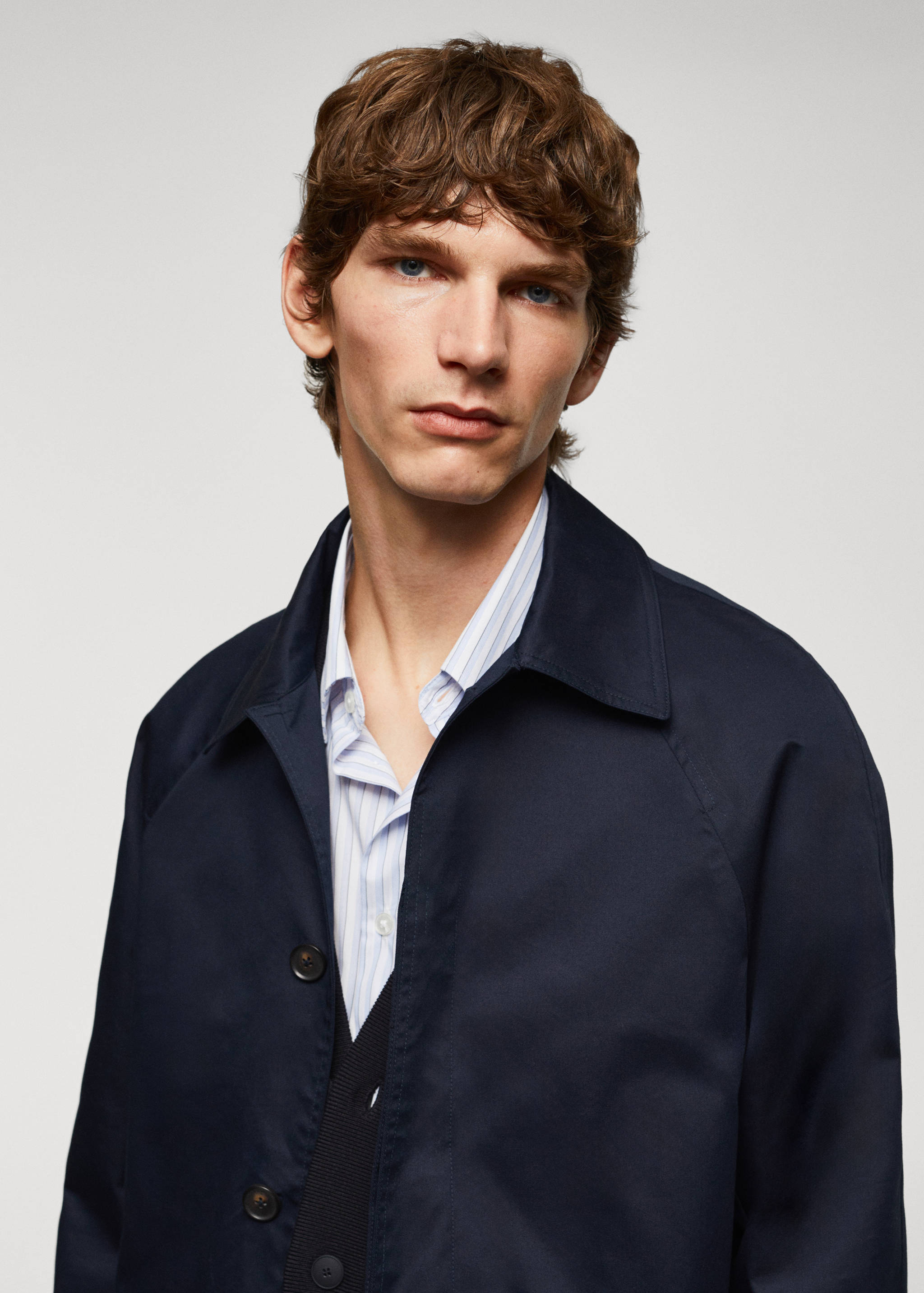 Relaxed-fit cotton trench coat - Details of the article 1