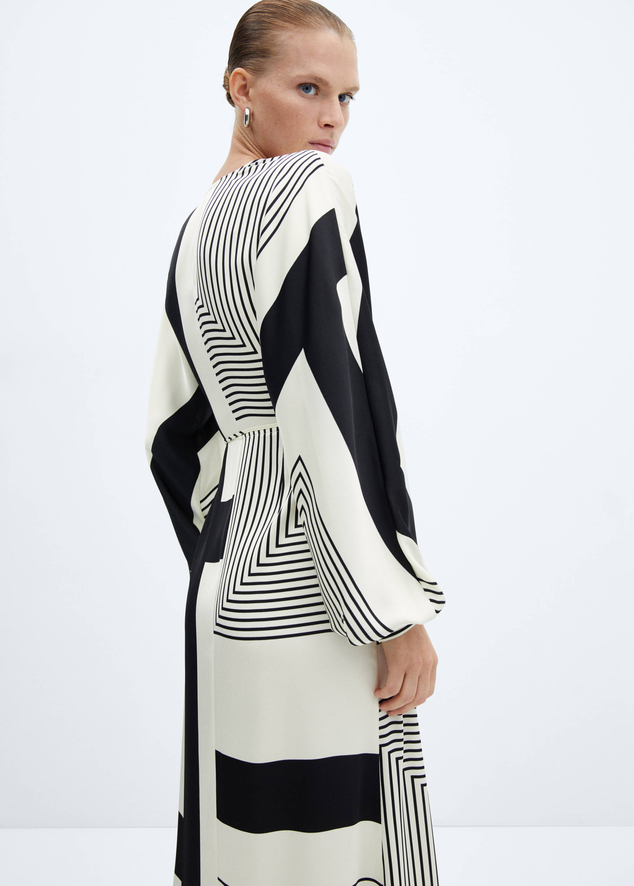 Robe cache-cœur imprimée - Détail de l'article 2