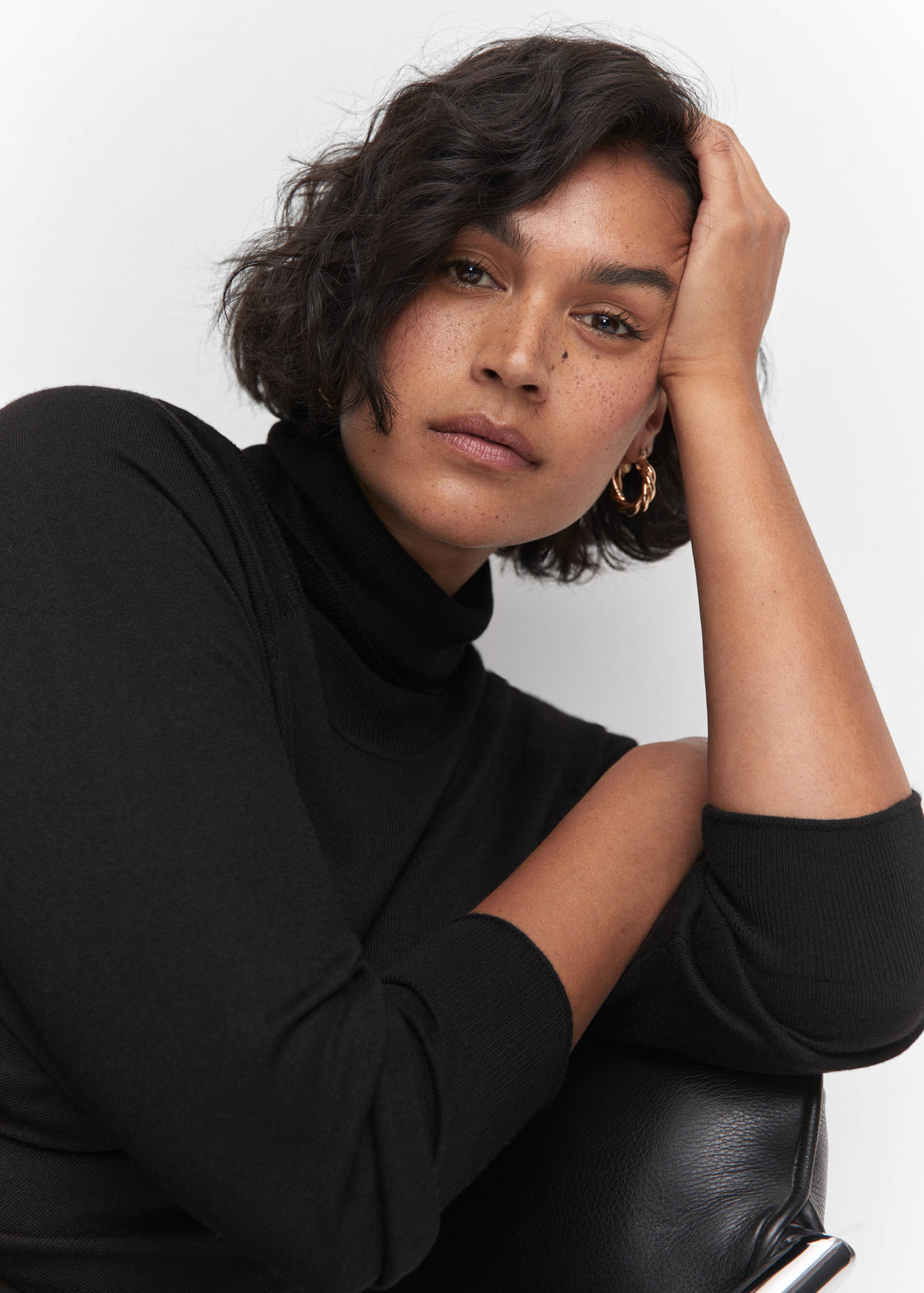 Pull-over maille fine col roulé - Détail de l'article 4