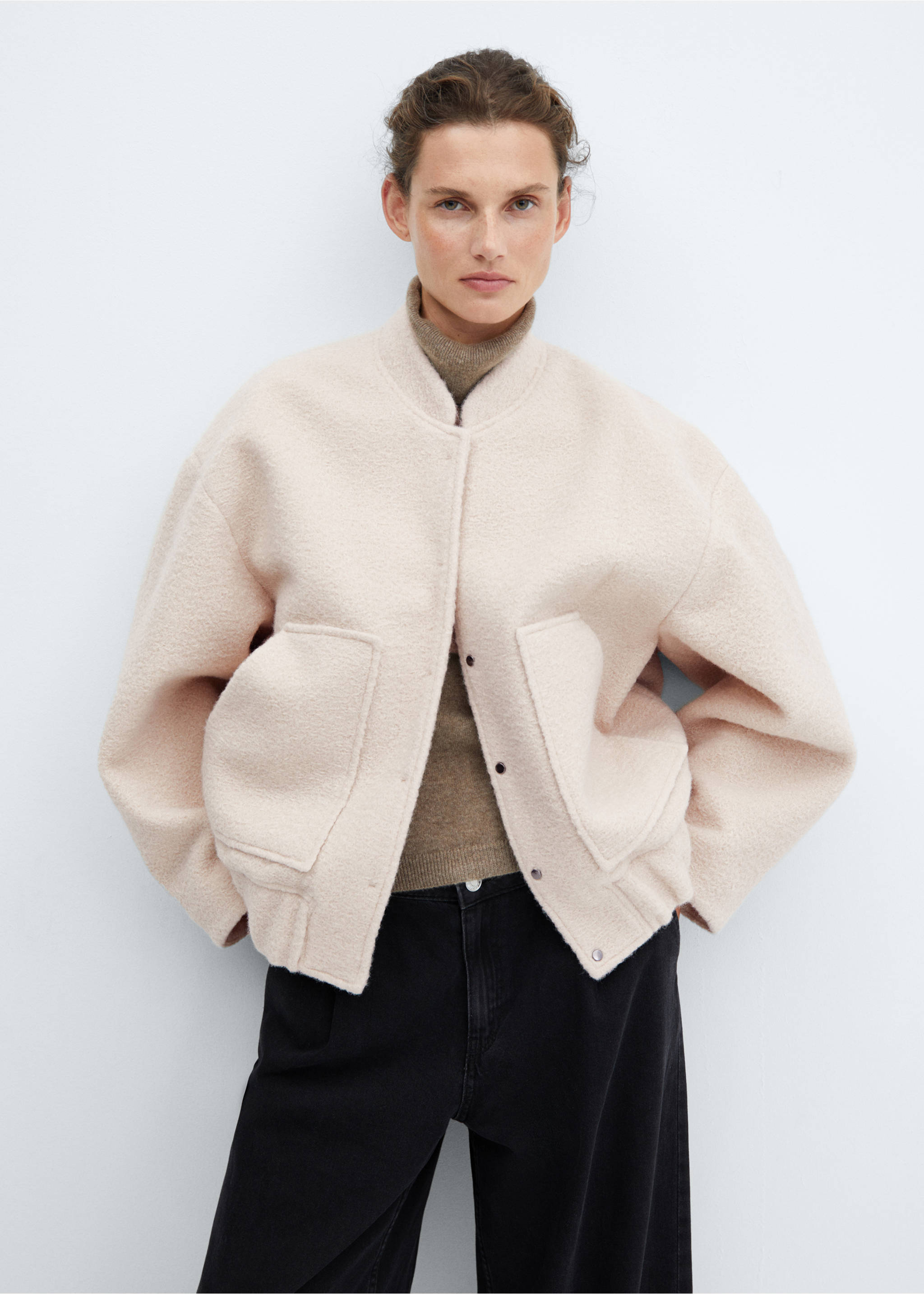 Chaqueta bomber oversize - Plano medio, Crudo. Ref: 57065988-00.