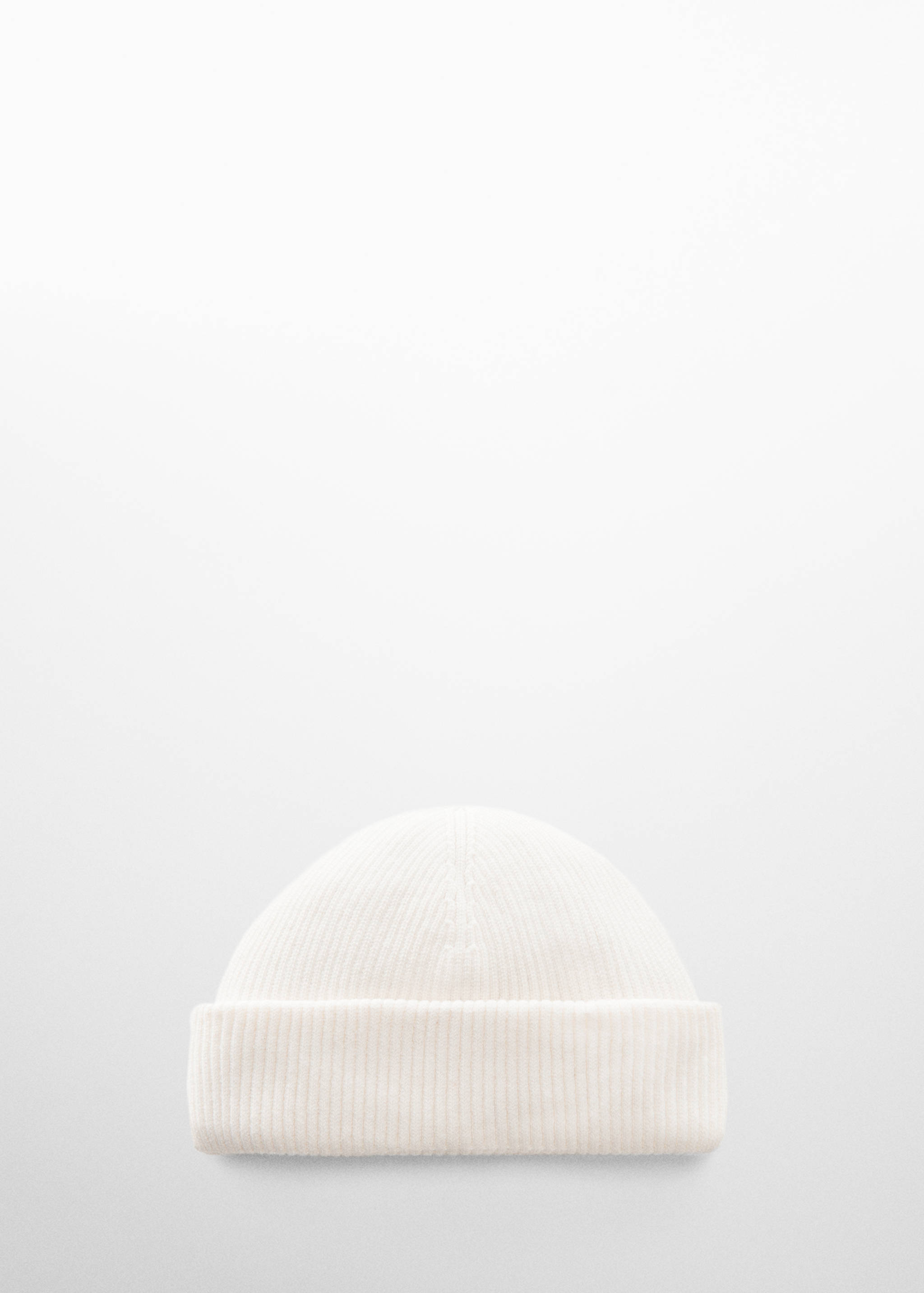 Boné curto de malha - Artigo sem modelo