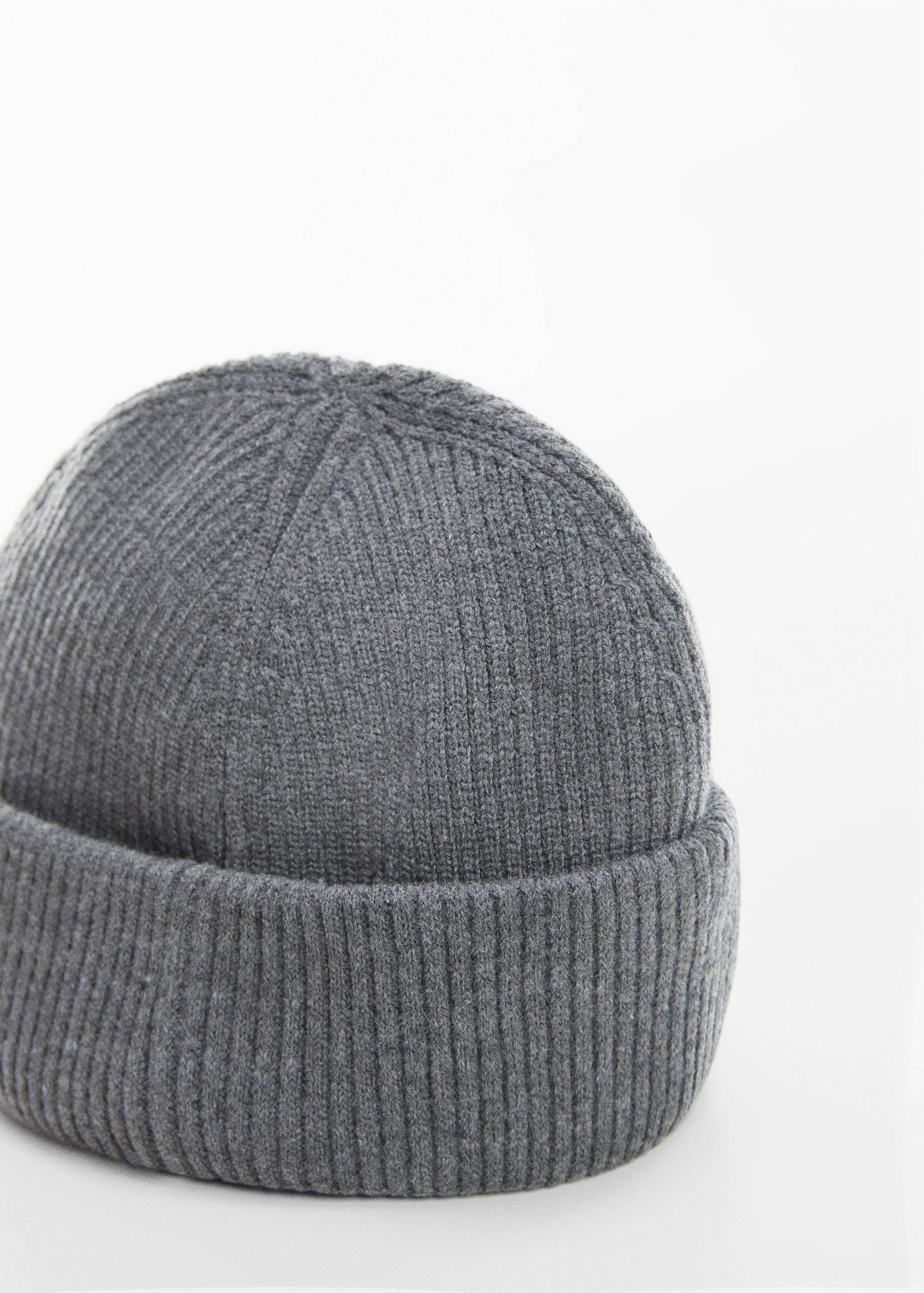 Boné curto de malha - Pormenor do artigo 1