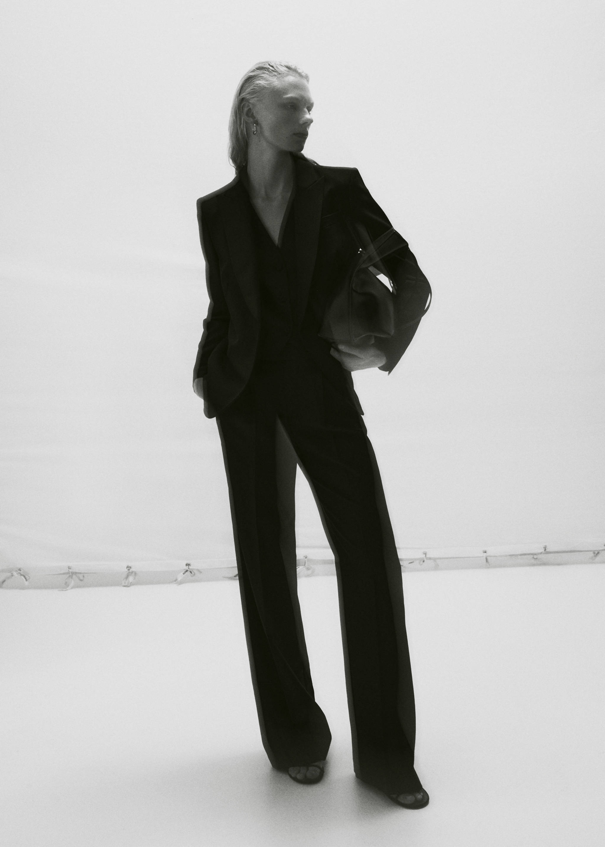 Wide leg wool suit trousers - Details of the article 6