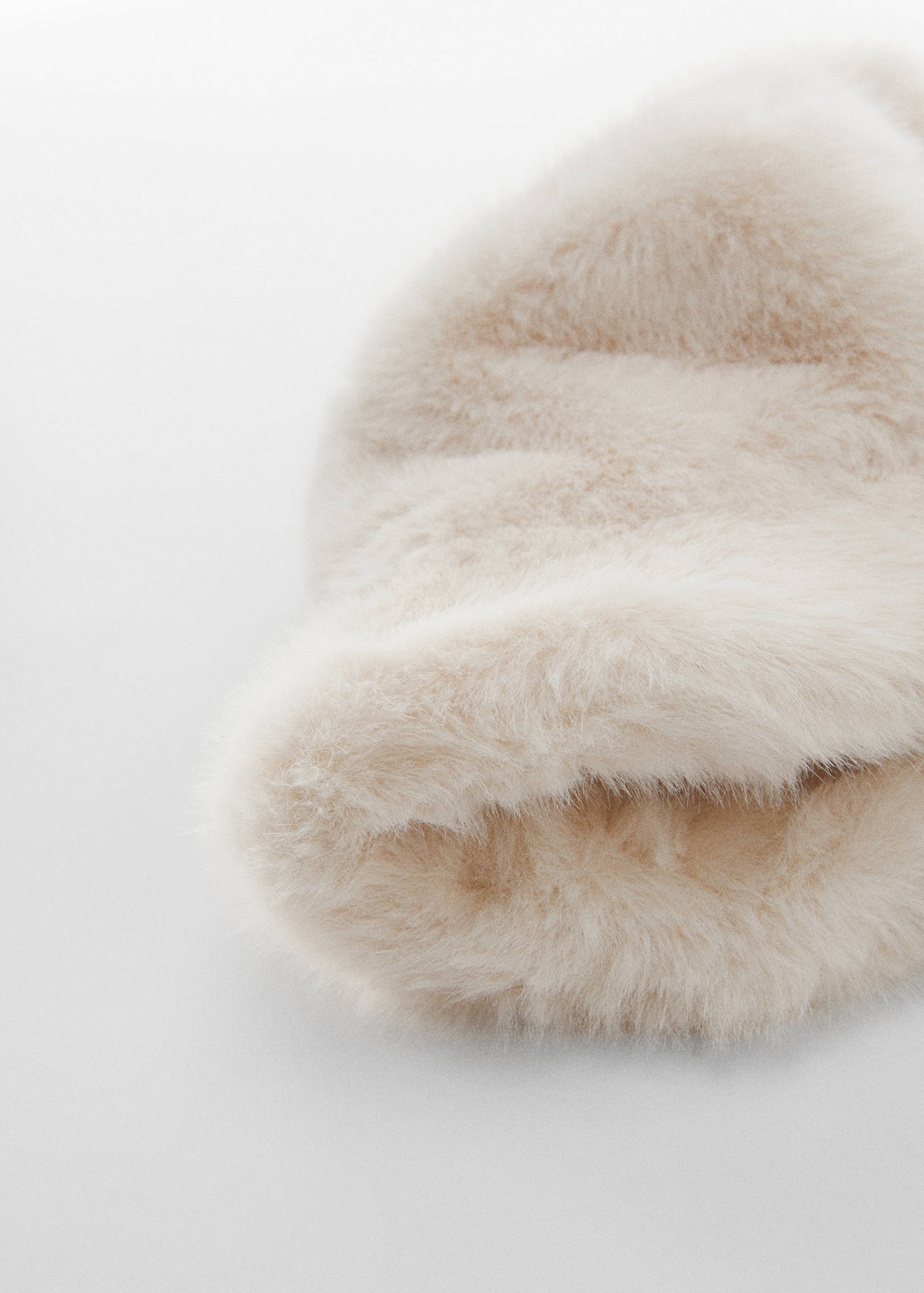 Bob imitation fourrure - Plan moyen