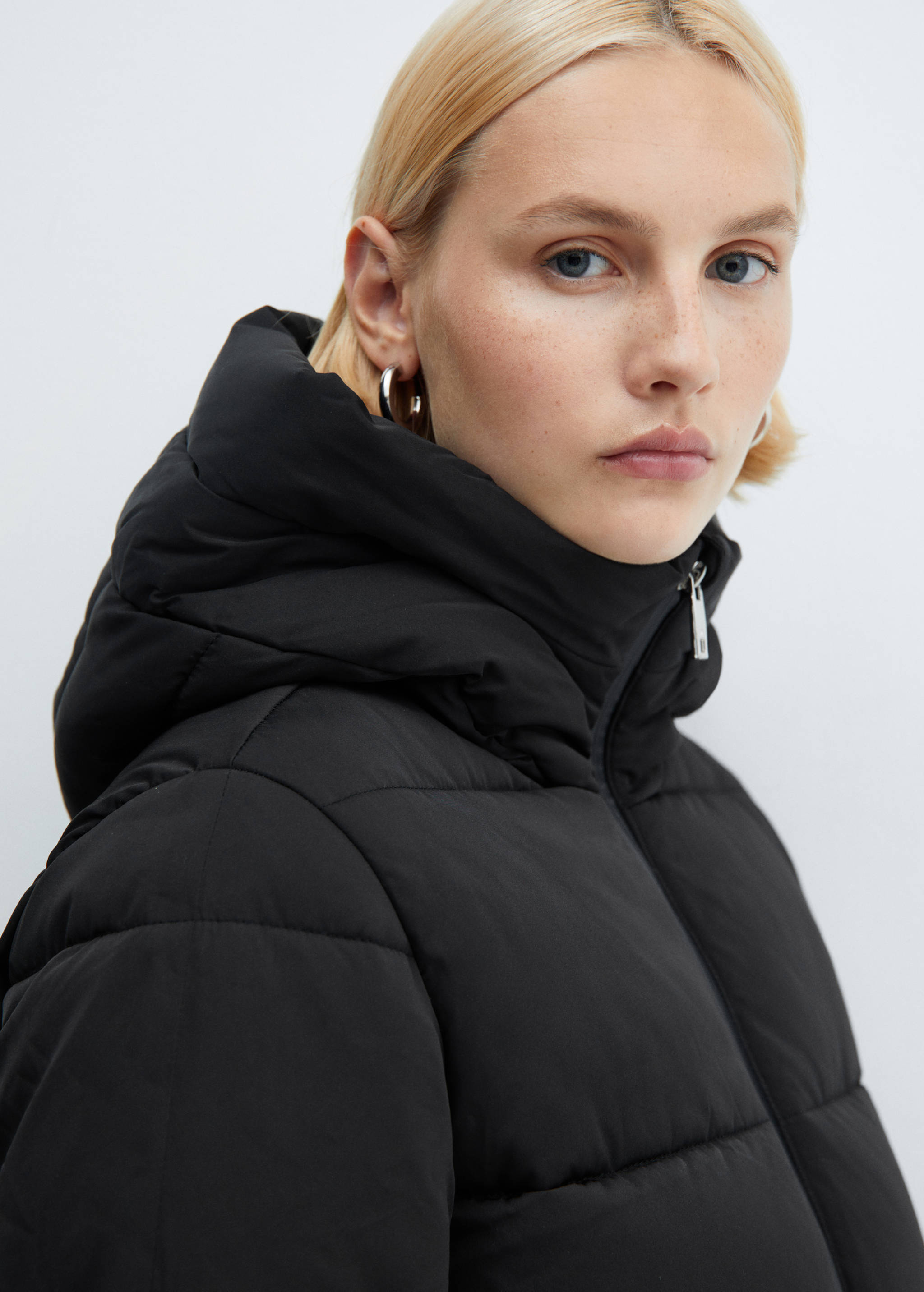 Hood puffer coat - Details of the article 1