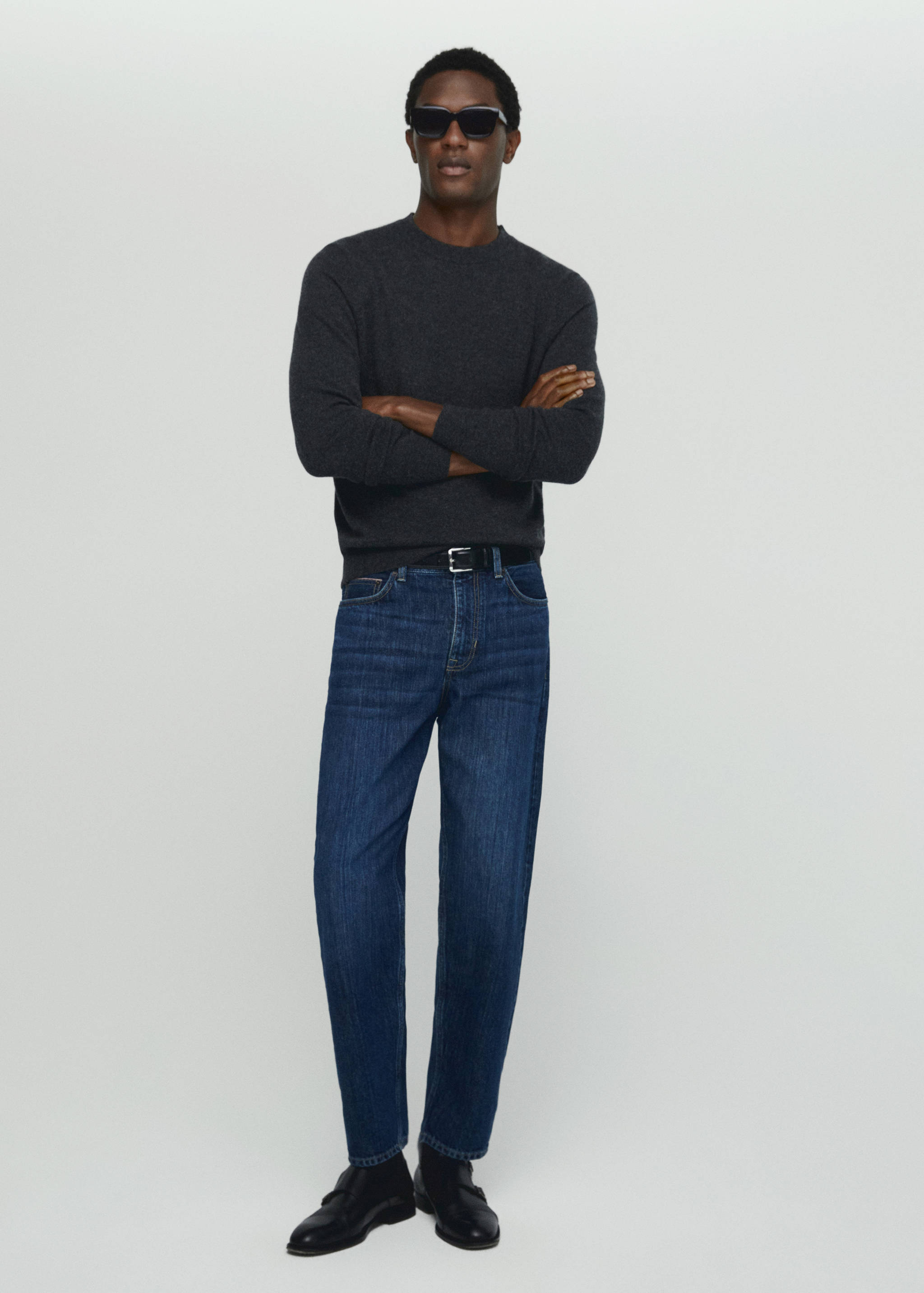 100% cashmere sweater - General plane