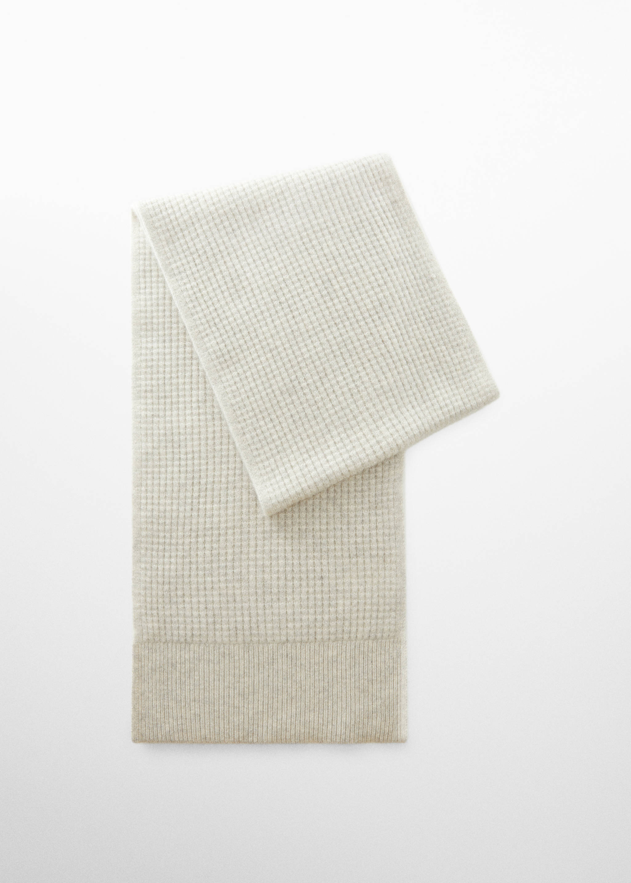100% cashmere scarf - Article without model