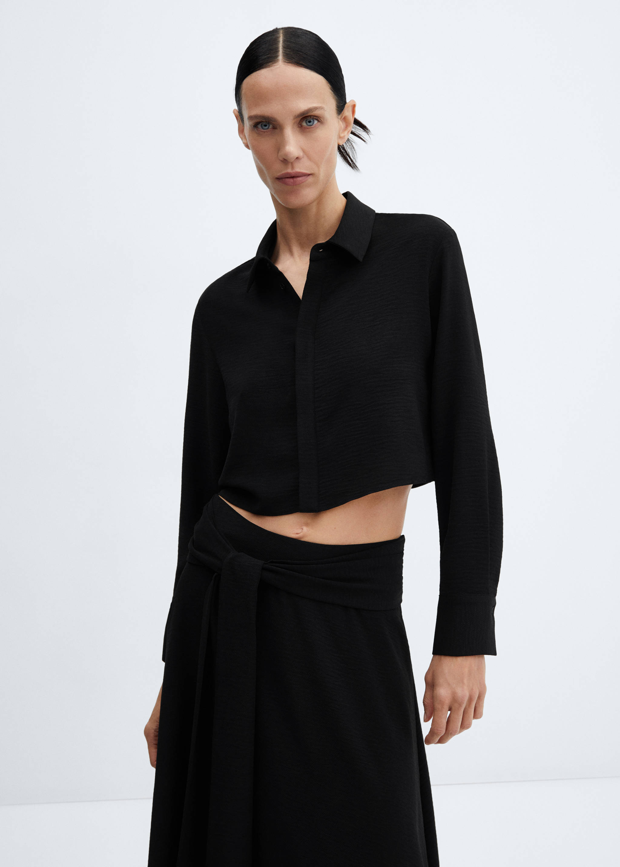 飘逸短款衬衫 - null