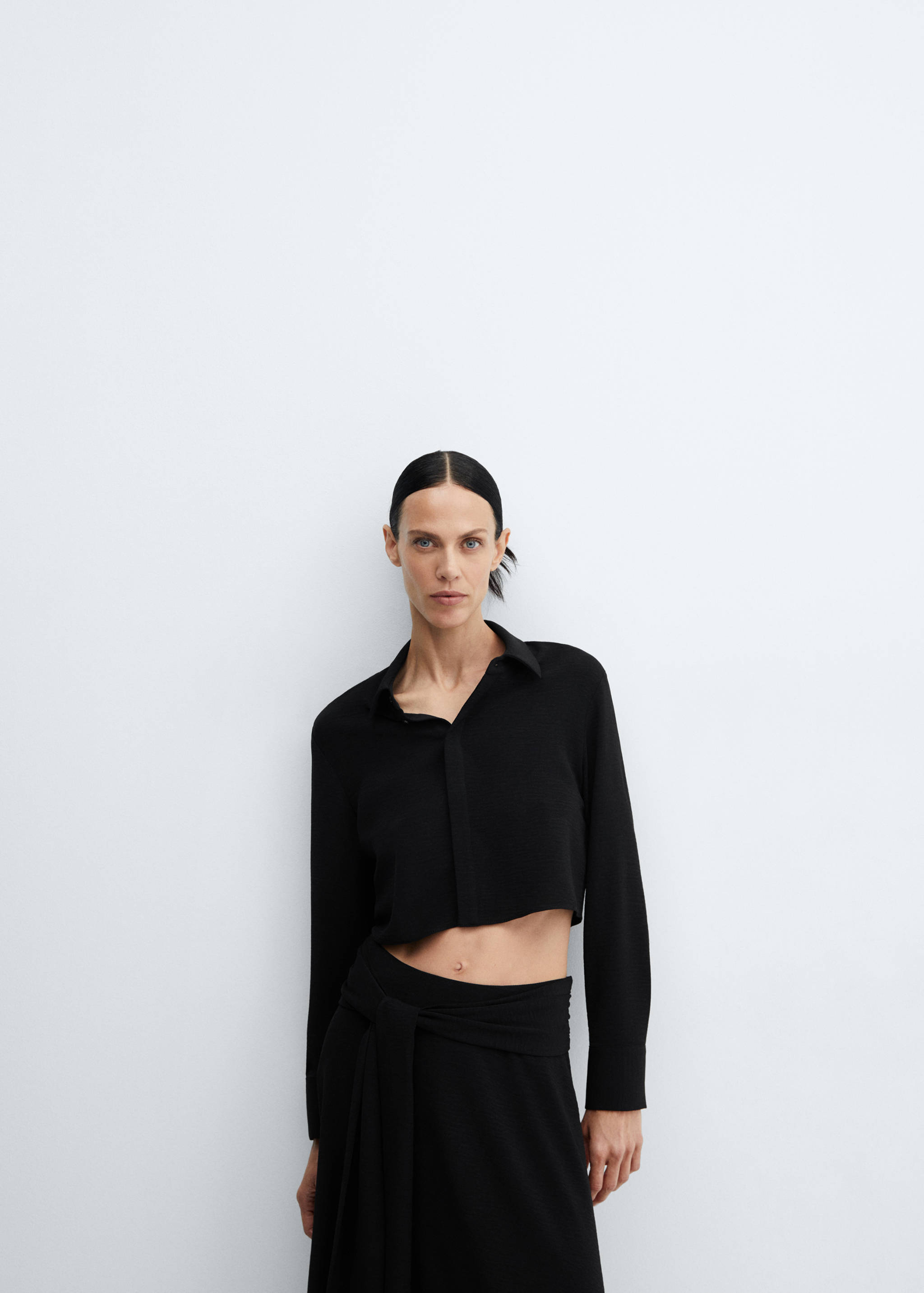 飘逸短款衬衫 - null